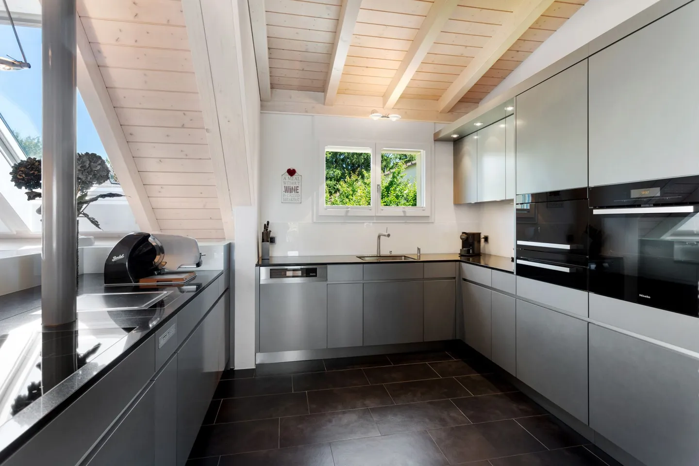 Vivere come in una casa unifamiliare - questa proprietà non lascia nulla a desiderare! - Foto 5 di 19