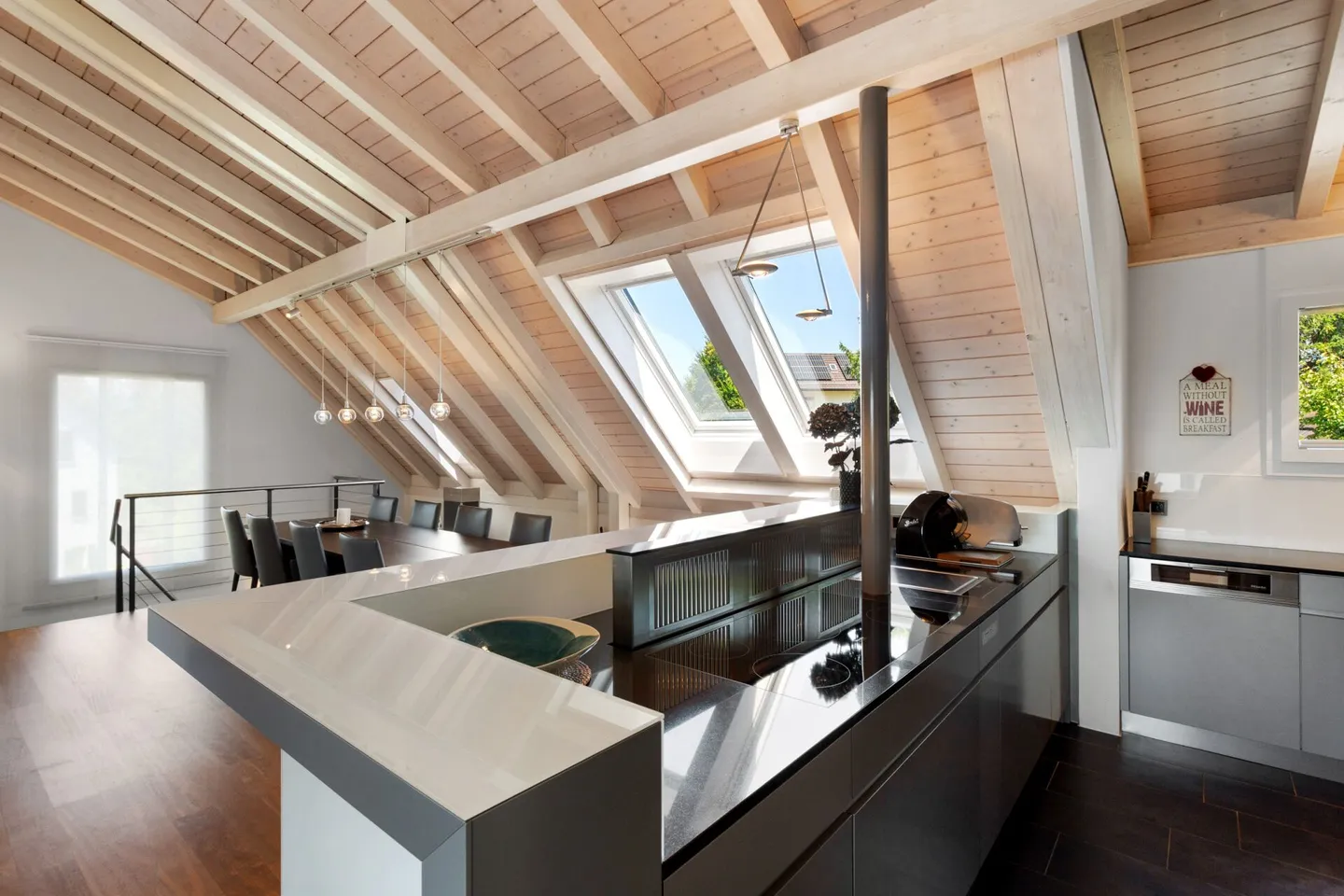 Vivere come in una casa unifamiliare - questa proprietà non lascia nulla a desiderare! - Foto 4 di 19