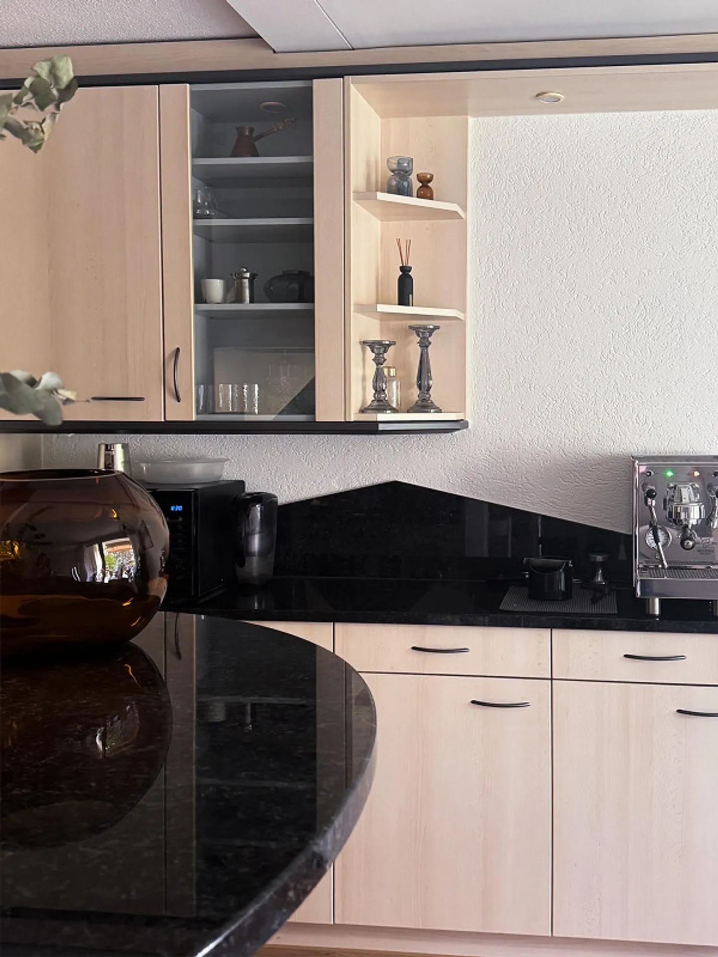 Helles möbliertes Apartment in Baar - Foto 7 von 14