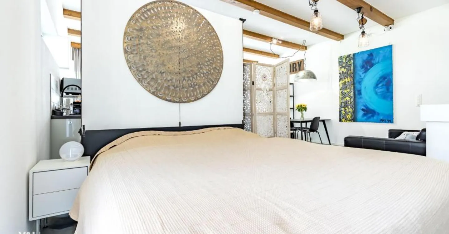 Une maison qui va bien au-delà de l'ordinaire (résidence principale) - Photo 8 sur 13