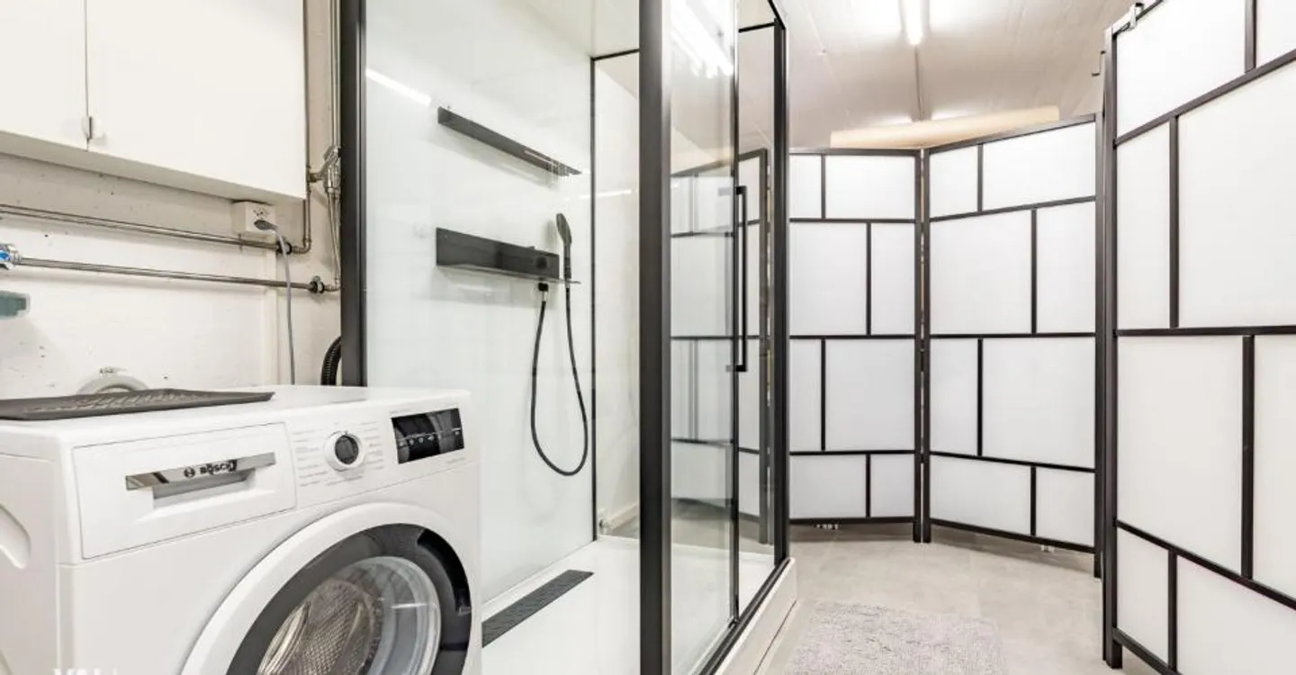 Une maison qui va bien au-delà de l'ordinaire (résidence principale) - Photo 9 sur 13