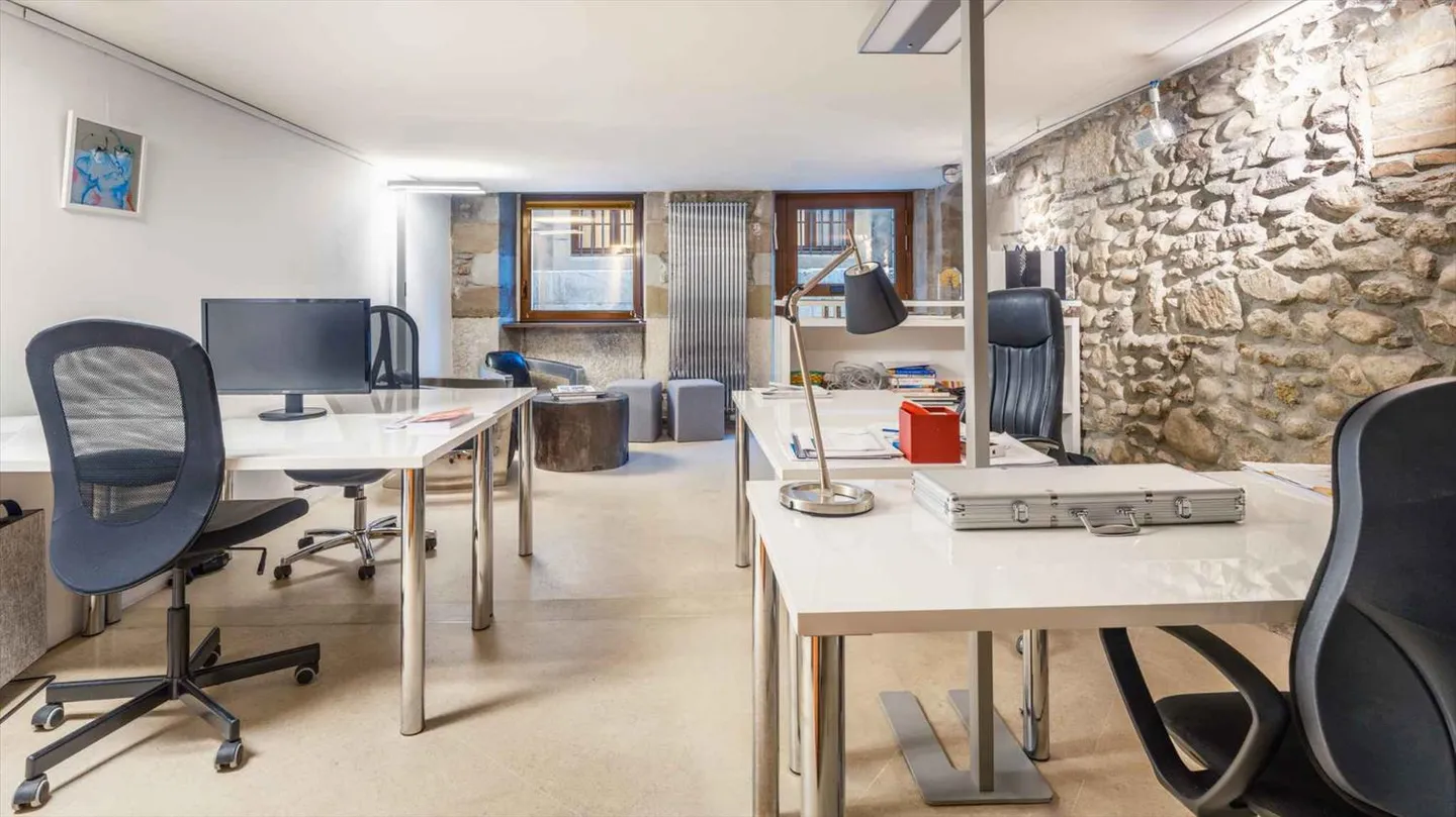 Souplex in ottime condizioni situato in un edificio del XVIII secolo - Foto 2 di 10