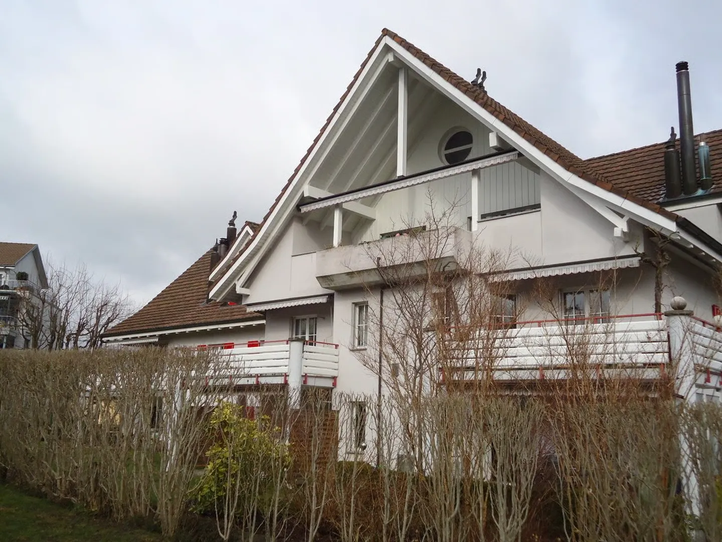 Charming 2.5-room apartment with large balcony - Photo 1 of 7
