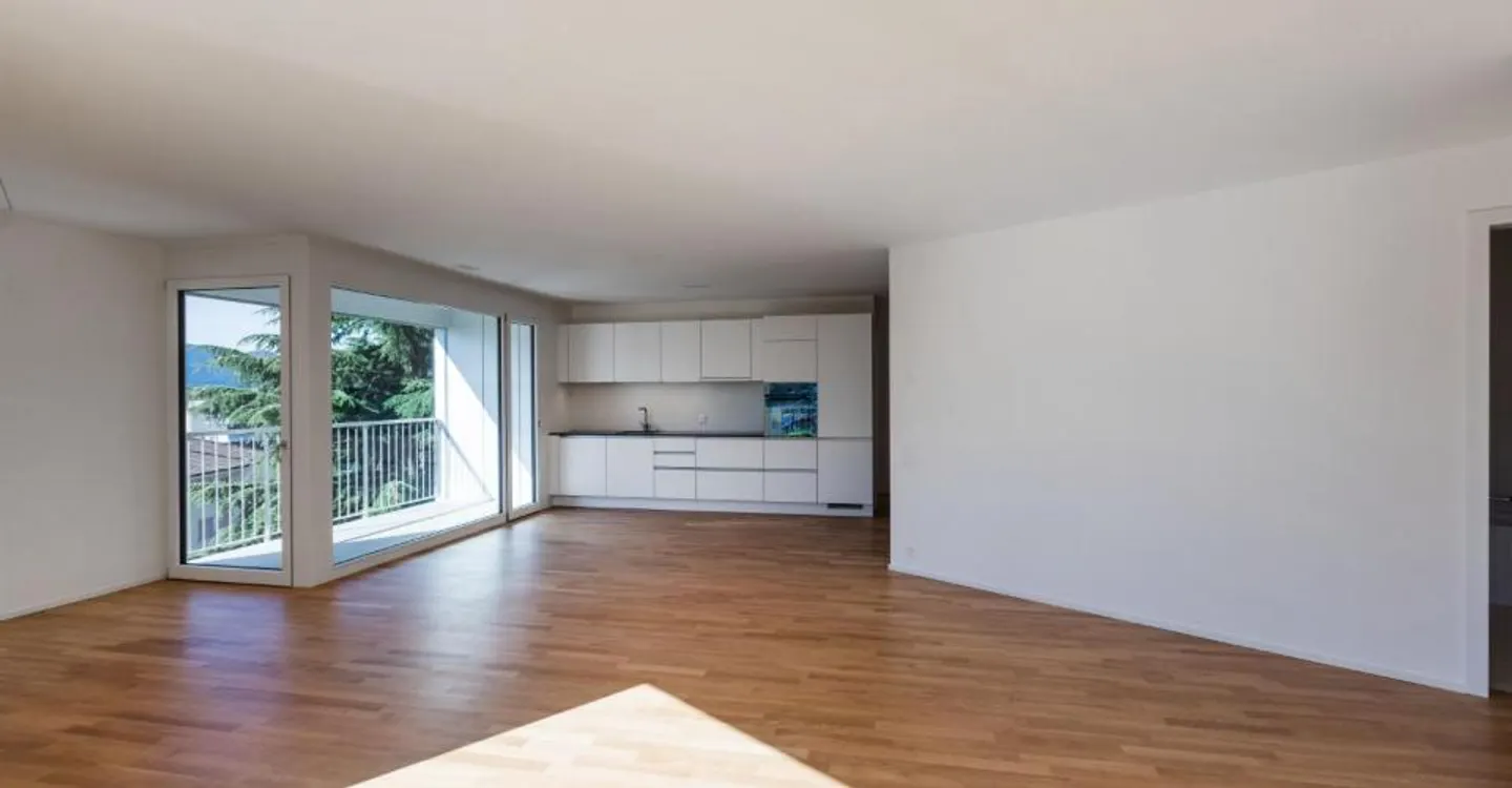 Radice Residence: bright apartments in a well-kept environment - Photo 2 of 7