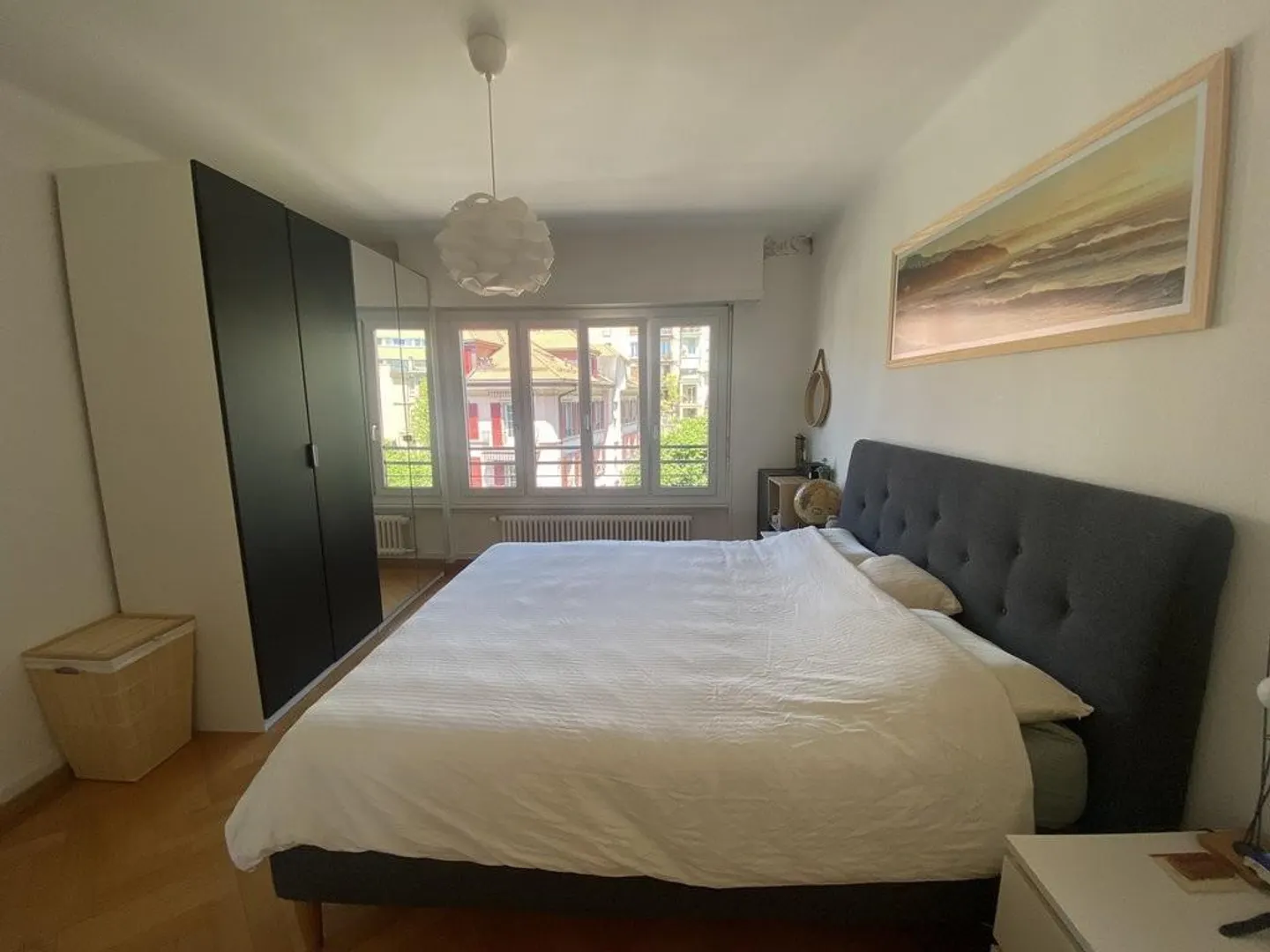 Appartement Charmant avec Vue sur le Lac - Photo 3 sur 6