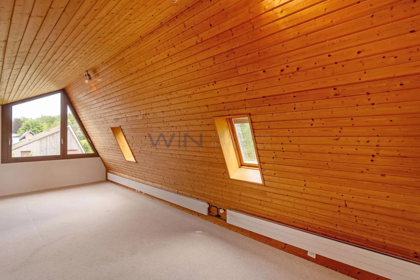 Spacious Family Home by the Forest - Photo 11 of 12