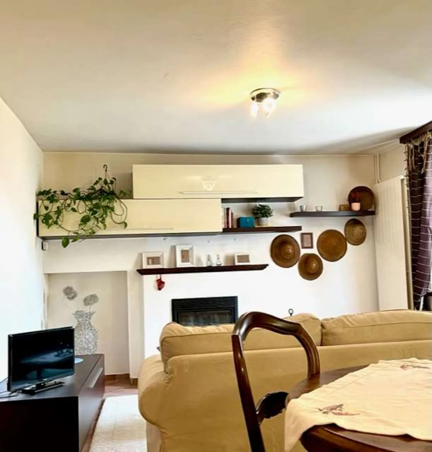 Bella casa ticinese con 2,5 stanze nel vecchio villaggio - Foto 9 di 21