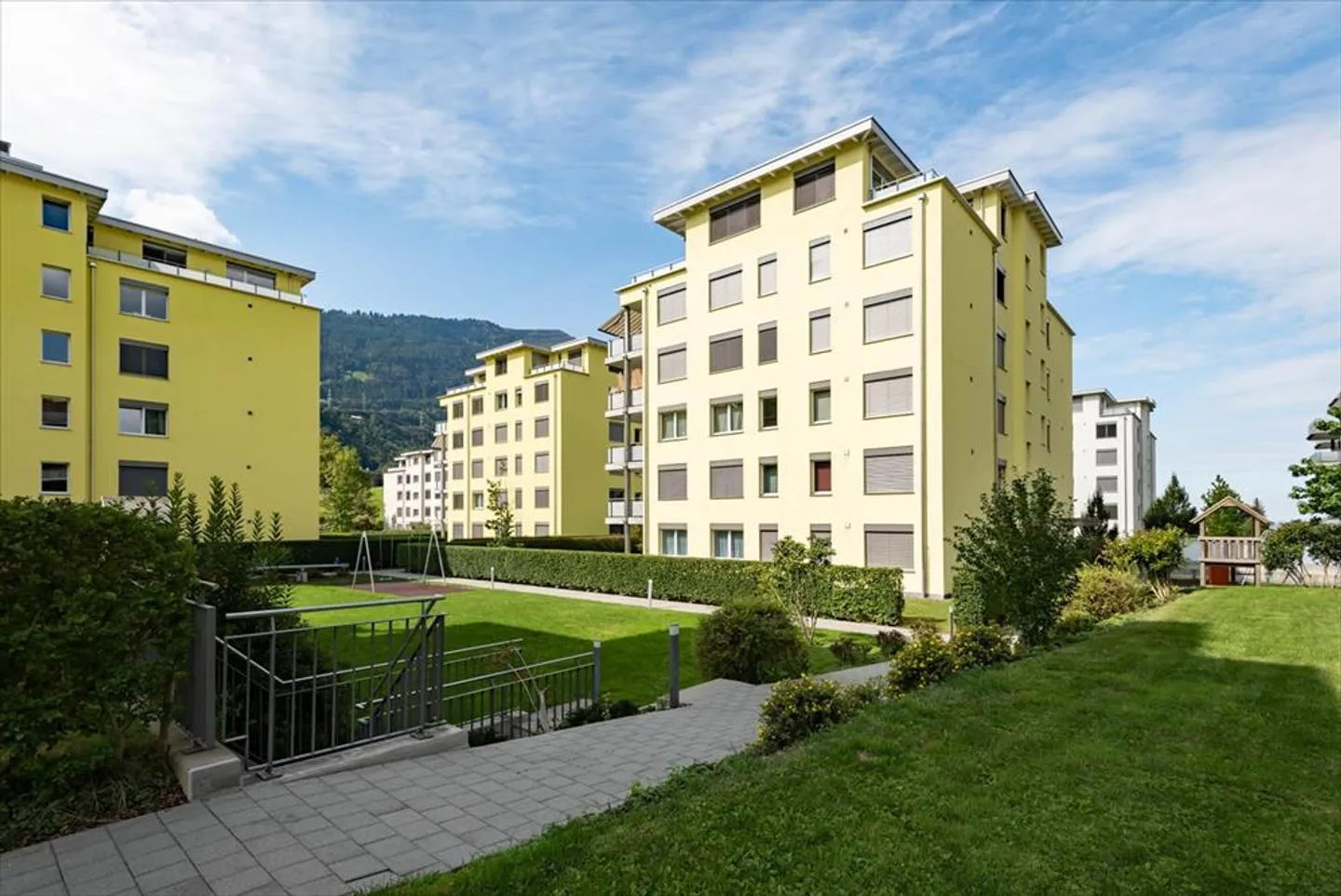 Modern apartment for rent in Arth-Goldau - Photo 1 of 11