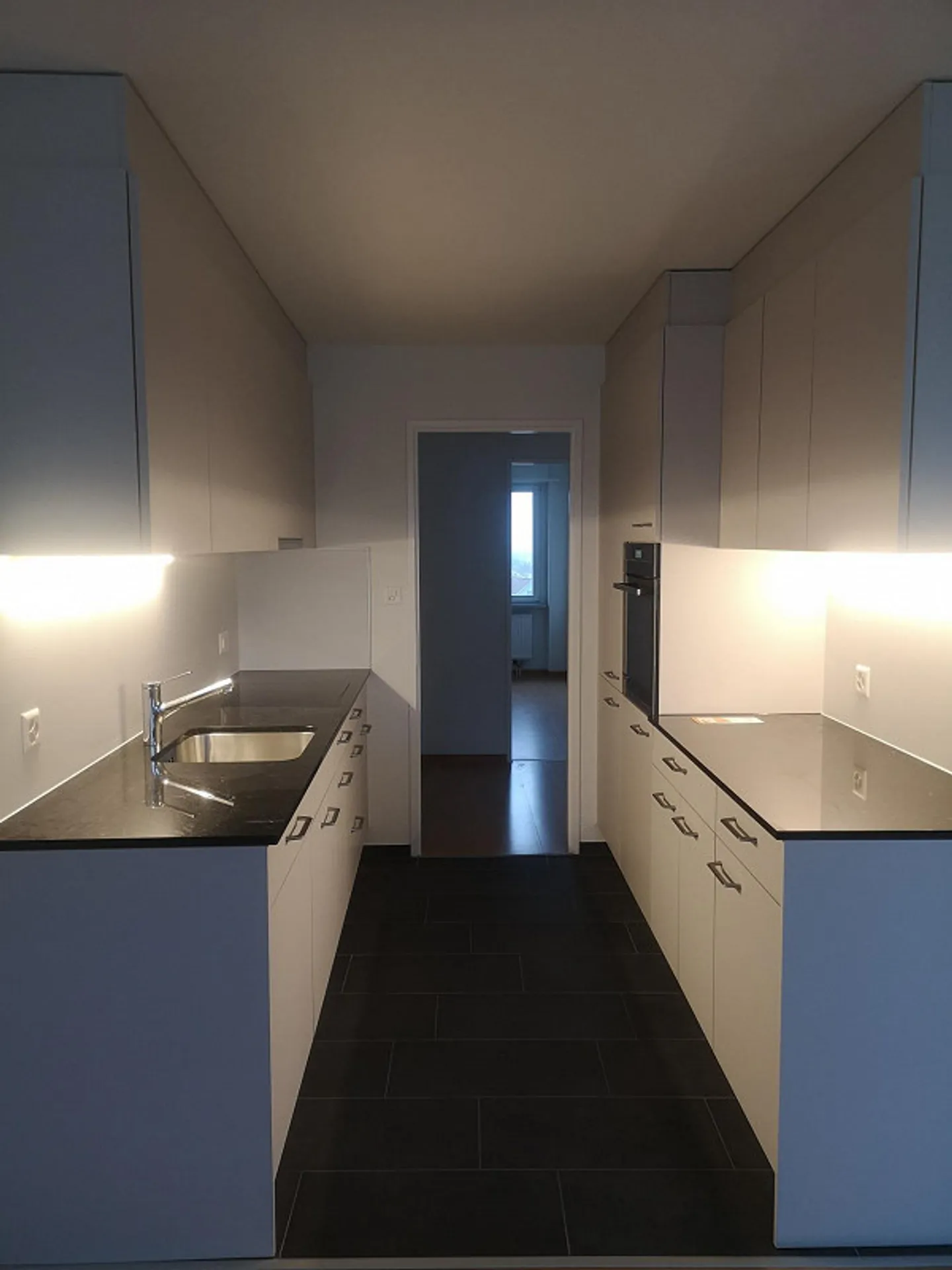appartamento 4 1/2 stanze completamente ristrutturato a Wittenbach - Foto 2 di 9