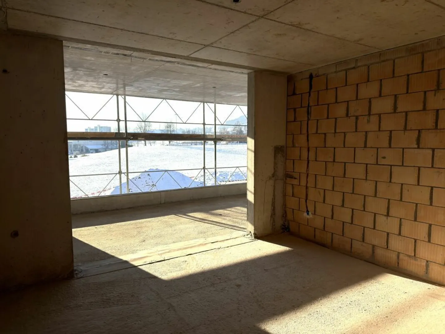 Appartement moderne de 2,5 pièces dans le nouveau bâtiment à Bazenheid - Photo 7 sur 7