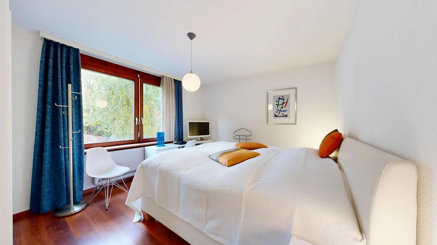 4½-Room Apartment on the 1st Floor with Parking Space - Photo 9 of 19