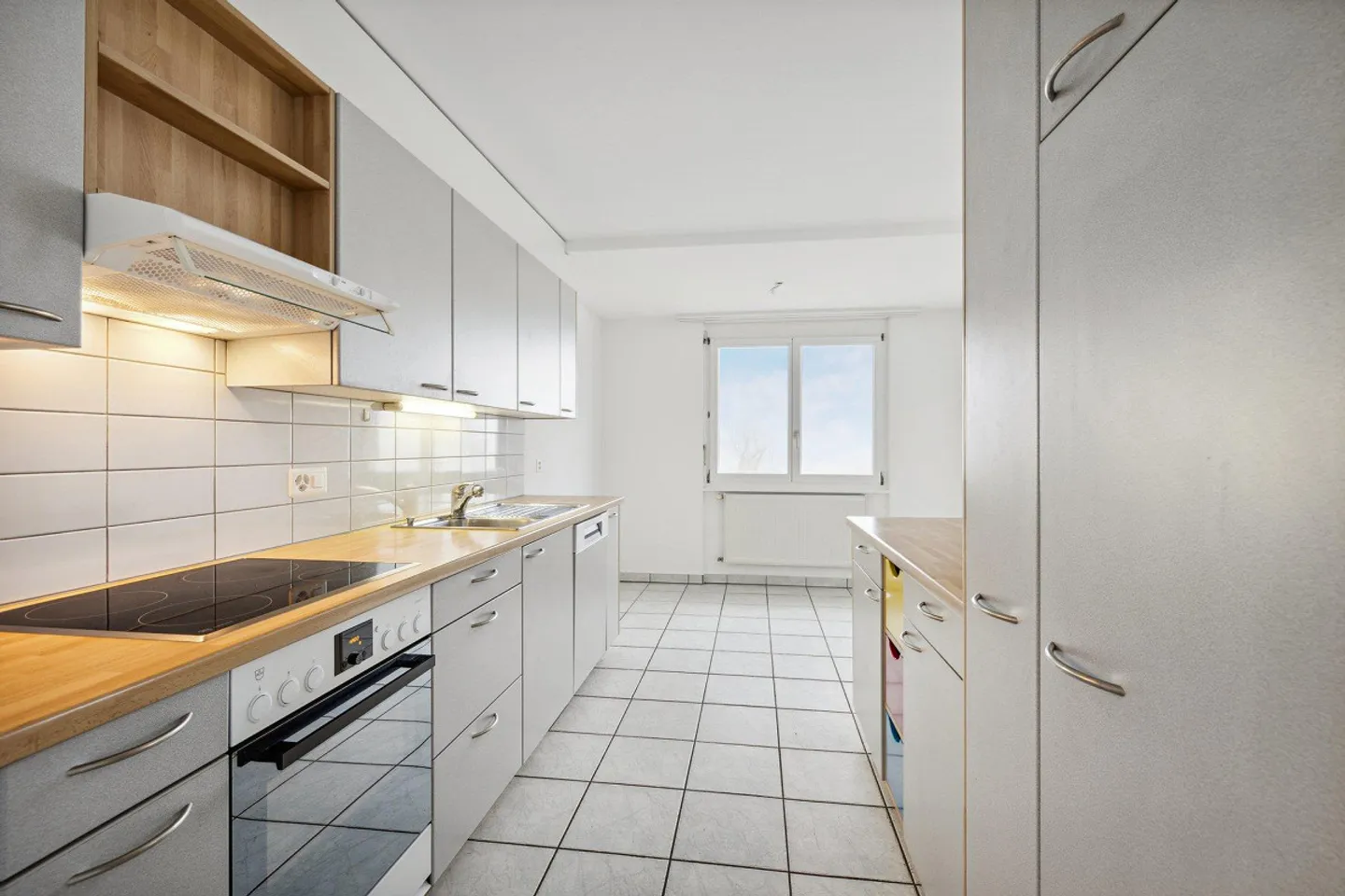 Appartamento in affitto - Foto 3 di 6