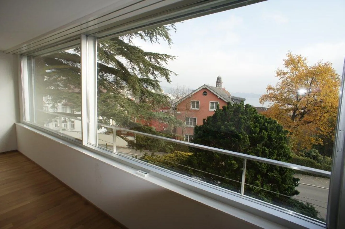 Appartement 2,5 pièces avec vue - Photo 8 sur 9