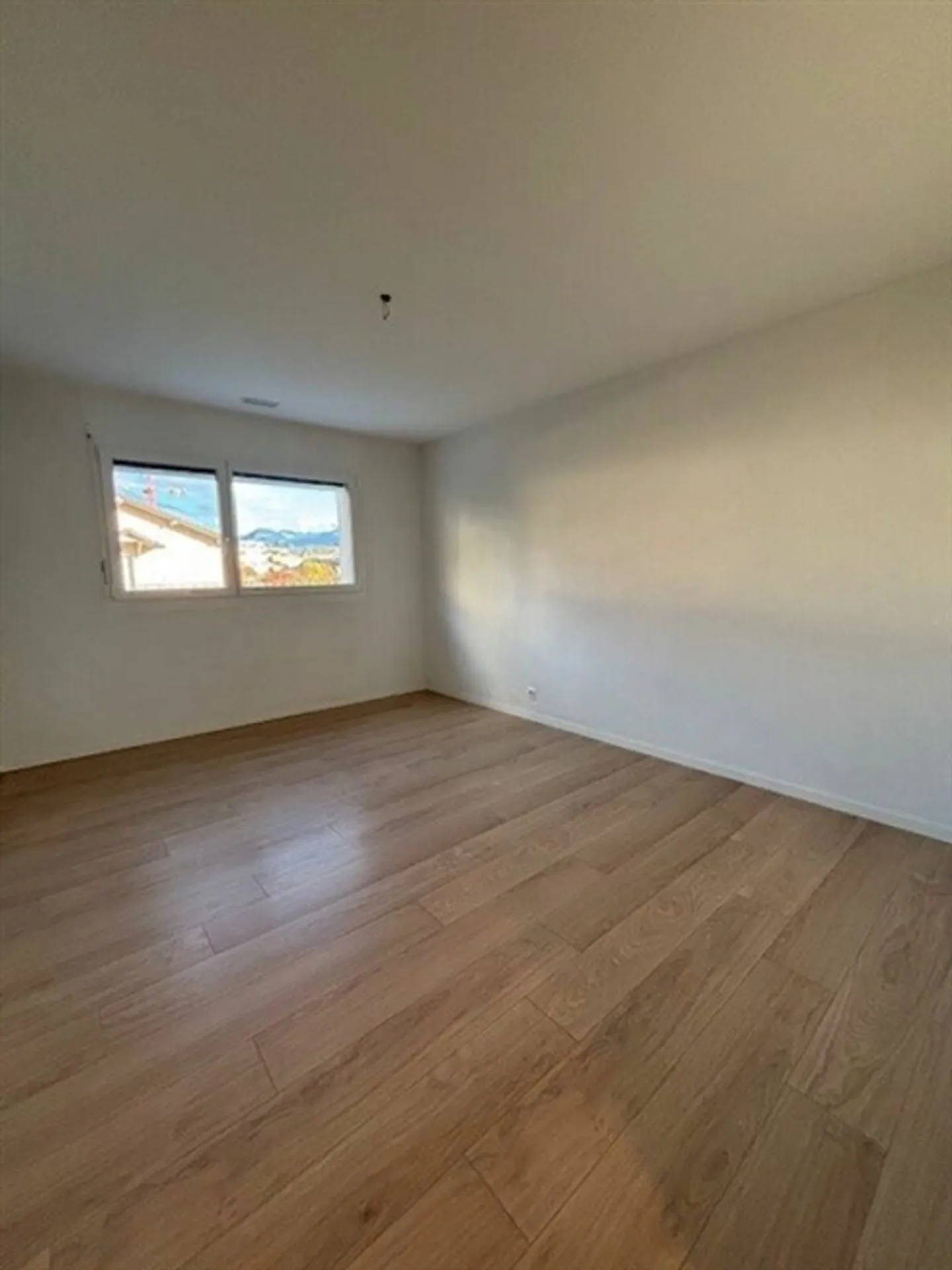 «4.5 Zimmerwohnung mit Garten» - Foto 5 von 10