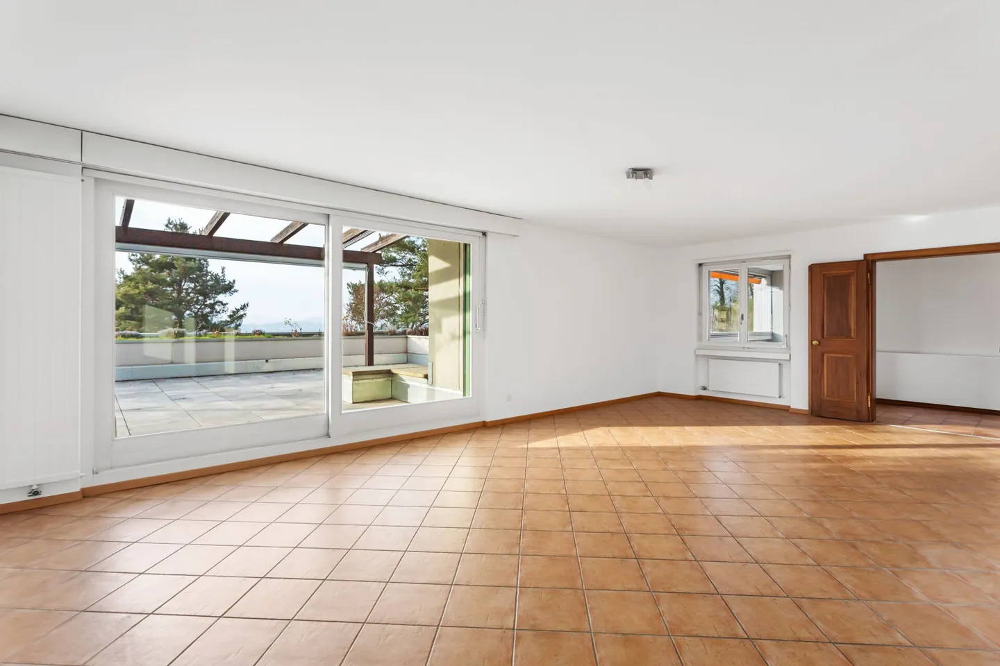 Vue panoramique sensationnelle sur Winterthur - Photo 5 sur 13