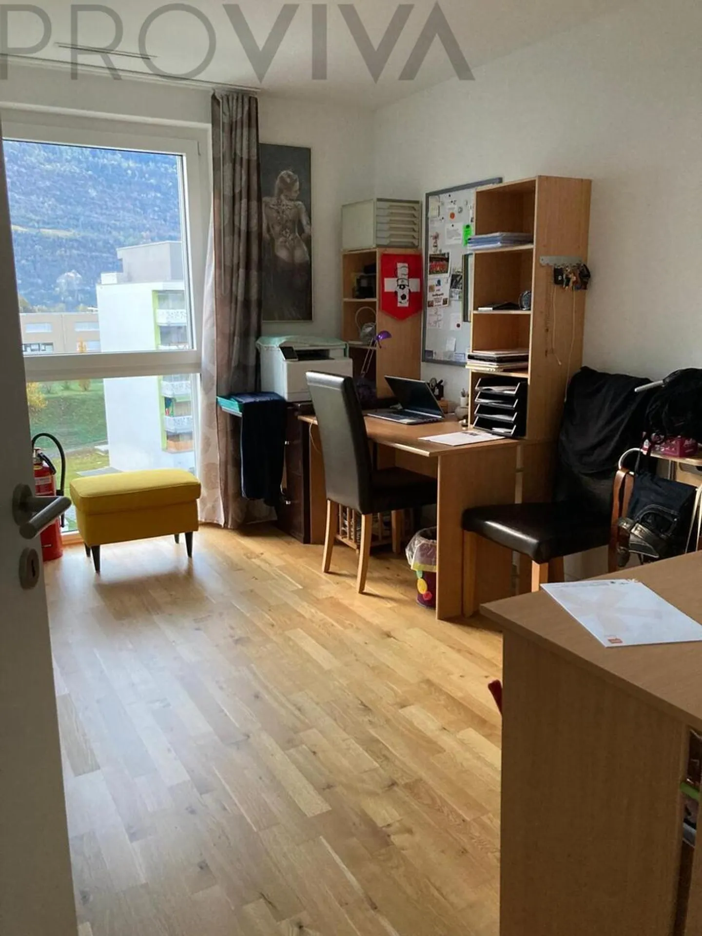 Helle 5,5-Zimmer-Wohnung mit Wintergarten & Tiefgarage in Sierre - Foto 5 di 7