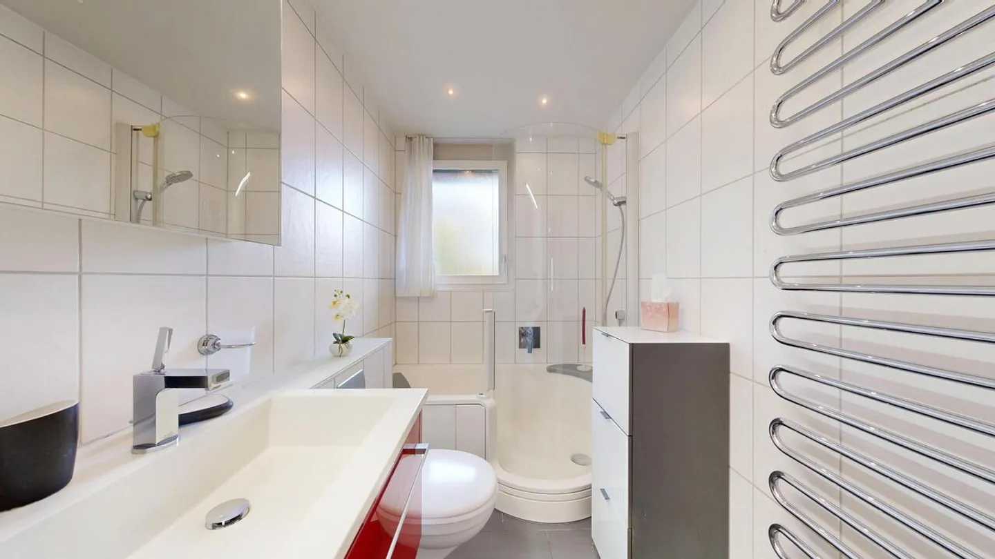 4½-Room Apartment on the 1st Floor with Parking Space - Photo 13 of 19