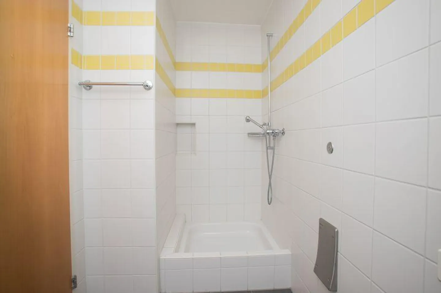 Appartement lumineux de 3 pièces à Allschwil - Photo 5 sur 8