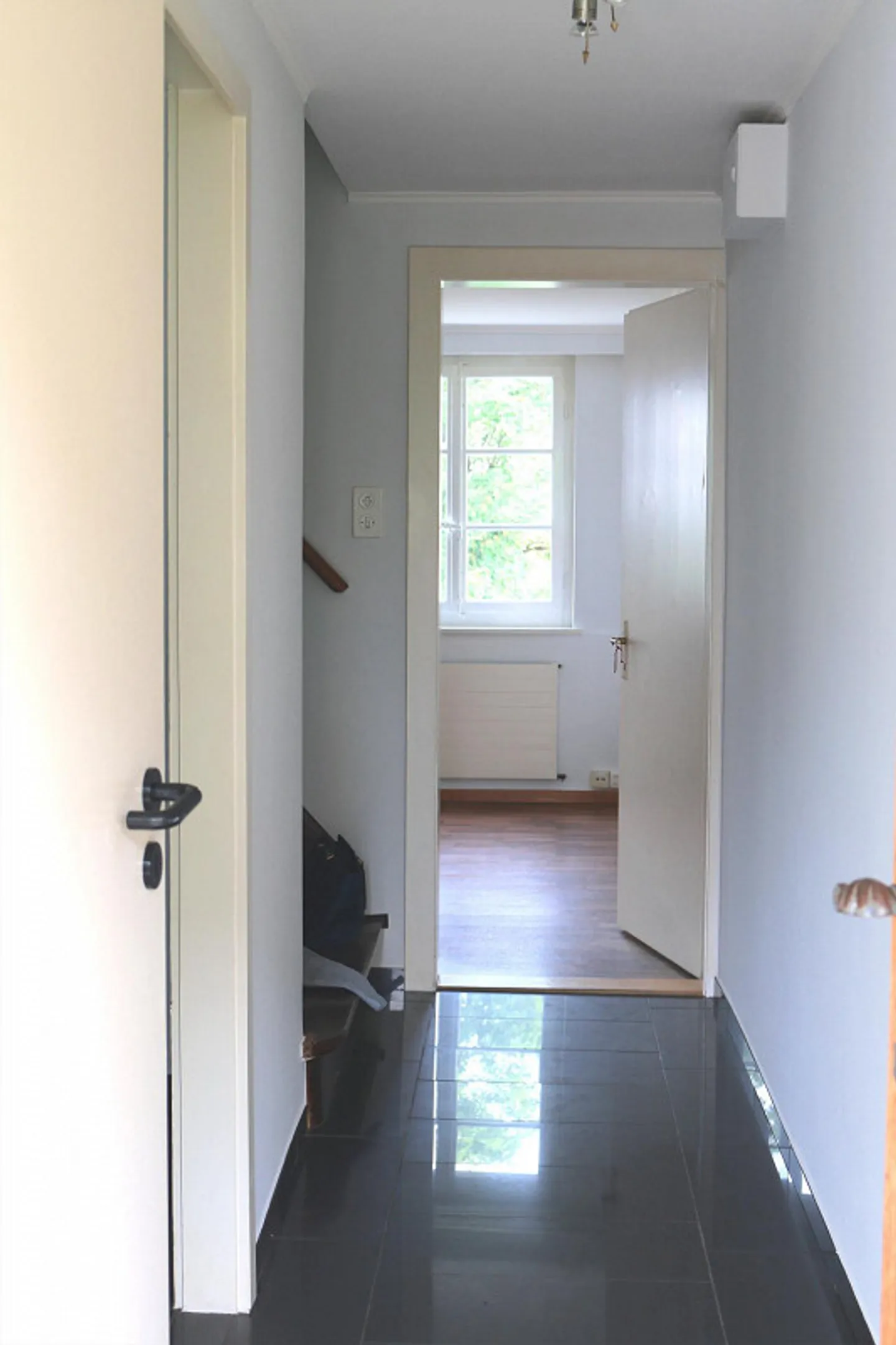 Charming Middle House for Small Family/Couple - Photo 5 of 8