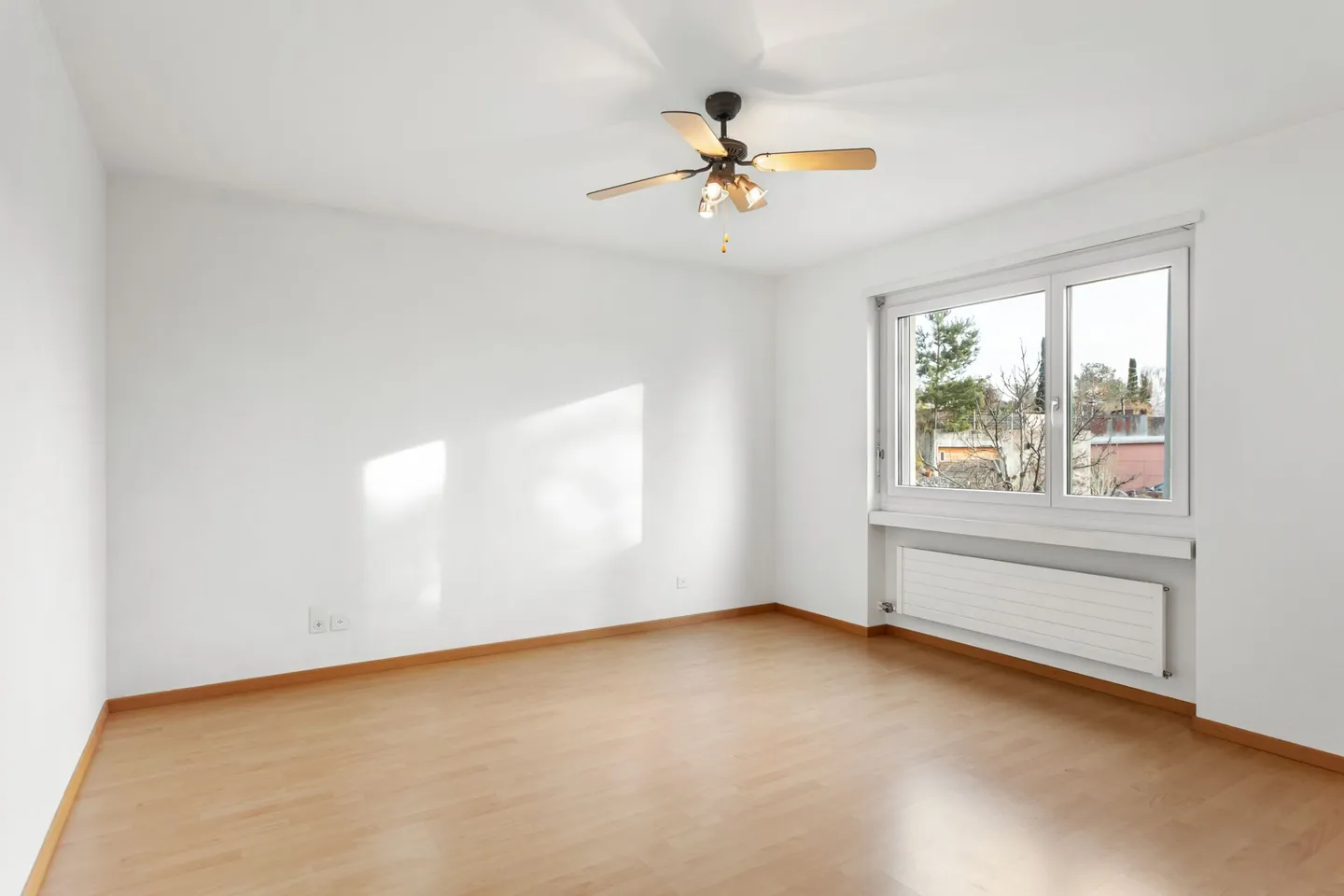 Vue panoramique sensationnelle sur Winterthur - Photo 9 sur 13