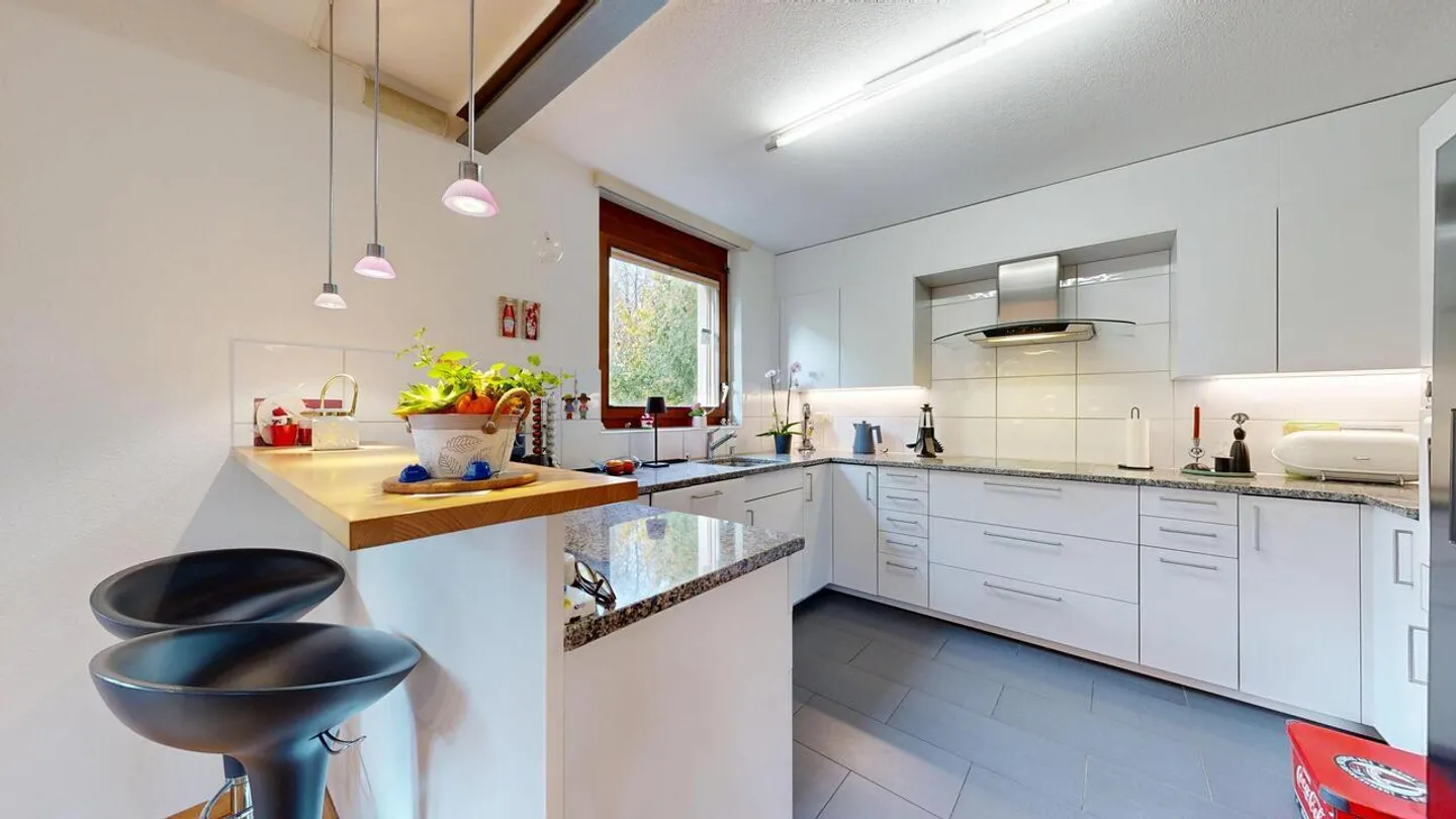 4½-Room Apartment on the 1st Floor with Parking Space - Photo 17 of 19