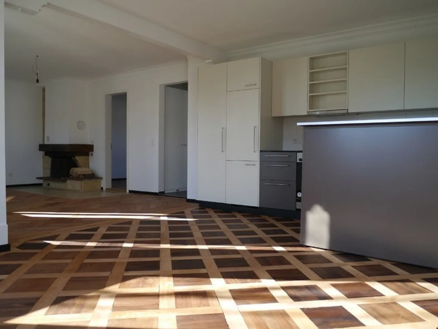 Appartamento 3.5 locali con balcone e giardino condiviso - Foto 2 di 9