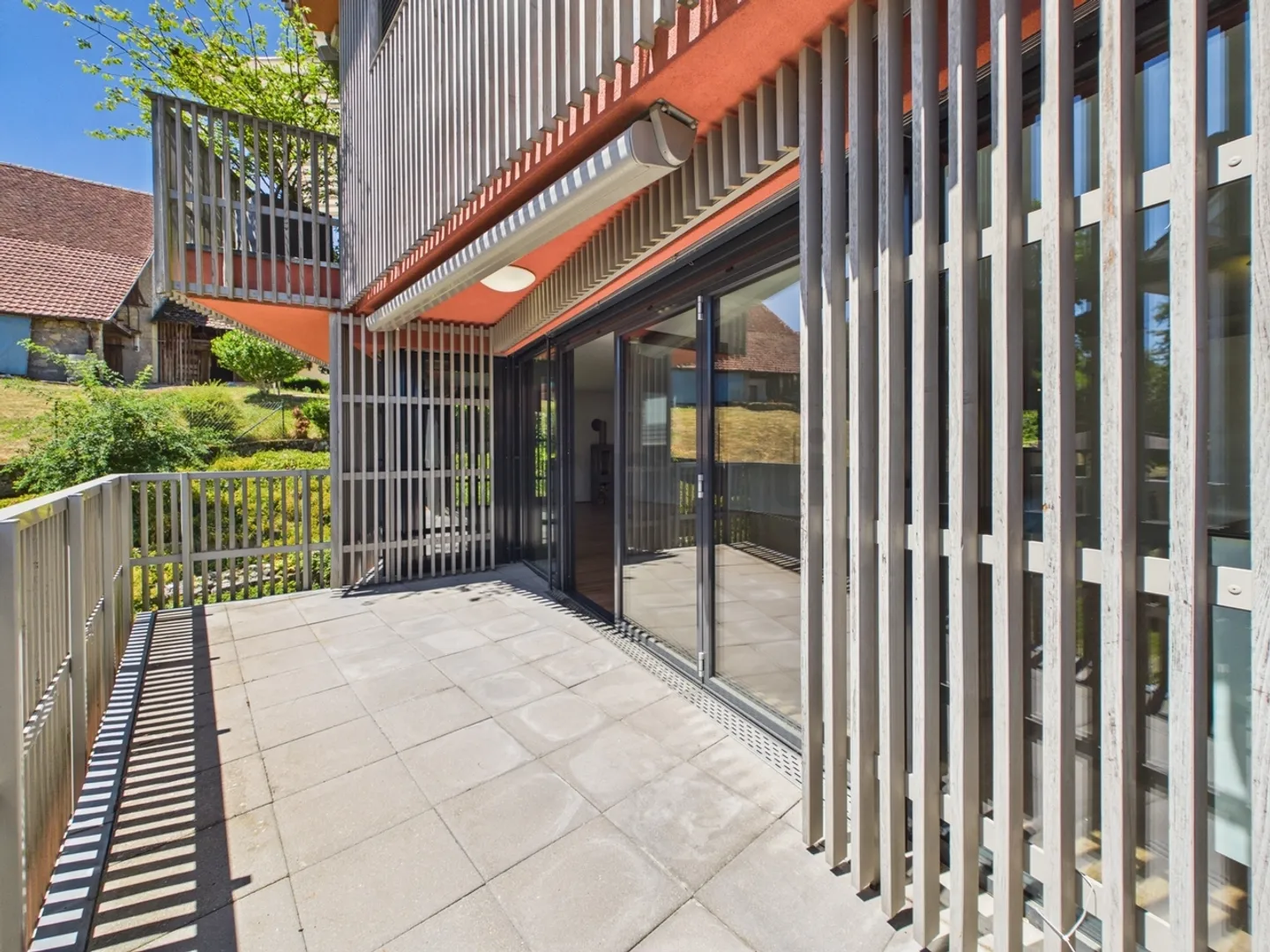 Timeless architecture and exclusive living comfort in Magden - Photo 4 of 9