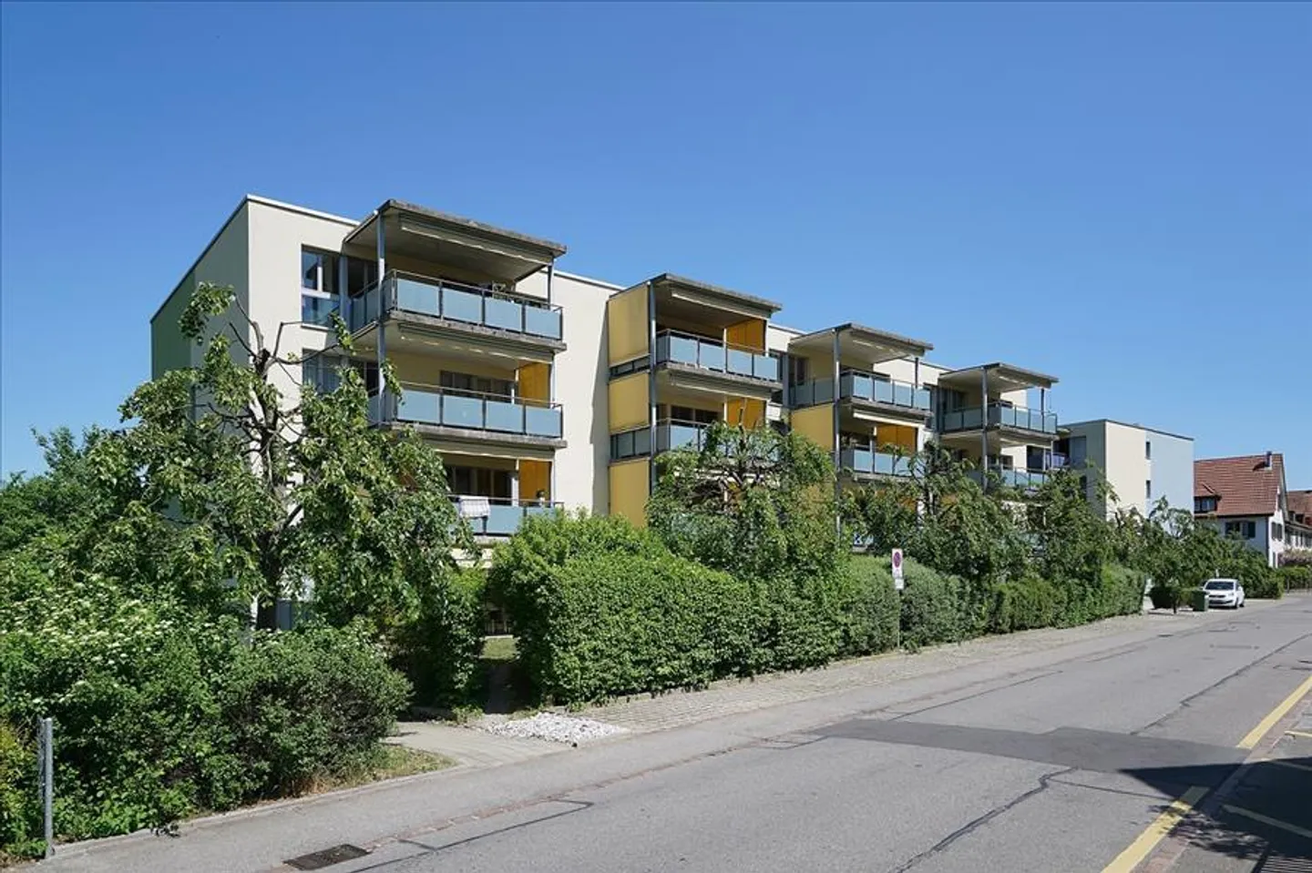 Modern apartment in a well-kept environment - Photo 1 of 6