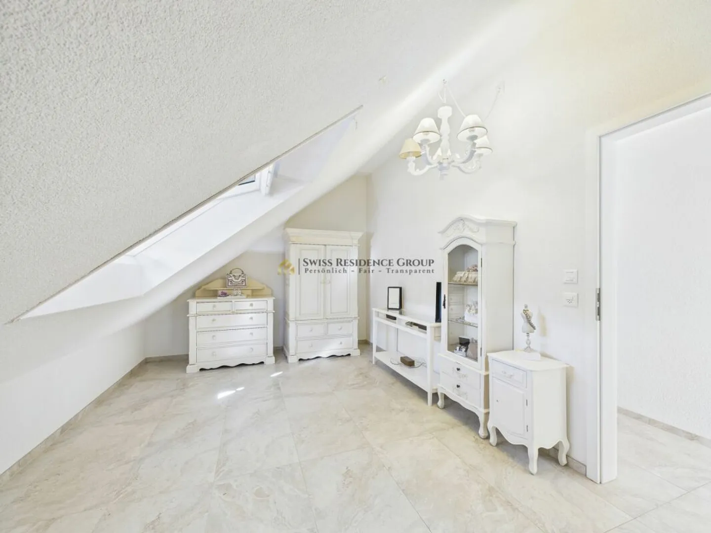 Living with style and comfort guarantee - with a dream whirlpool! - Photo 15 of 18