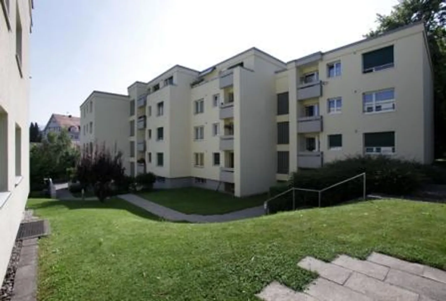 Modern single apartment in a green location in Wädenswil - Photo 2 of 6