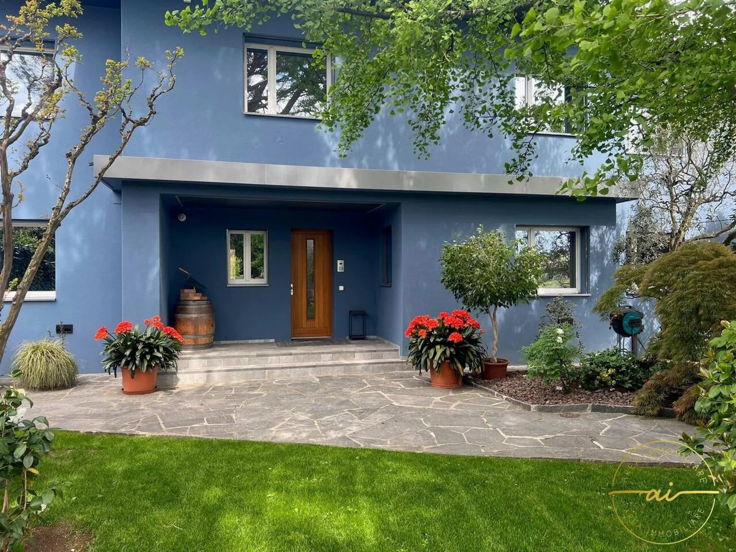 COMFORTABLE OFFICE OF 27SQM IN RANCATE - Photo 1 of 1