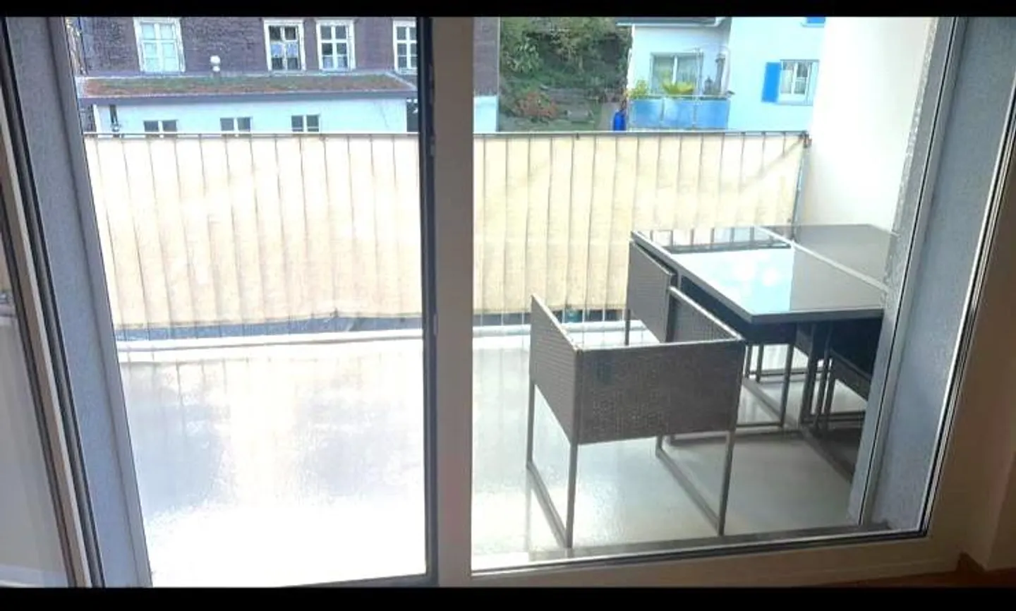 Appartamento 1 stanza con balcone - Foto 3 di 5