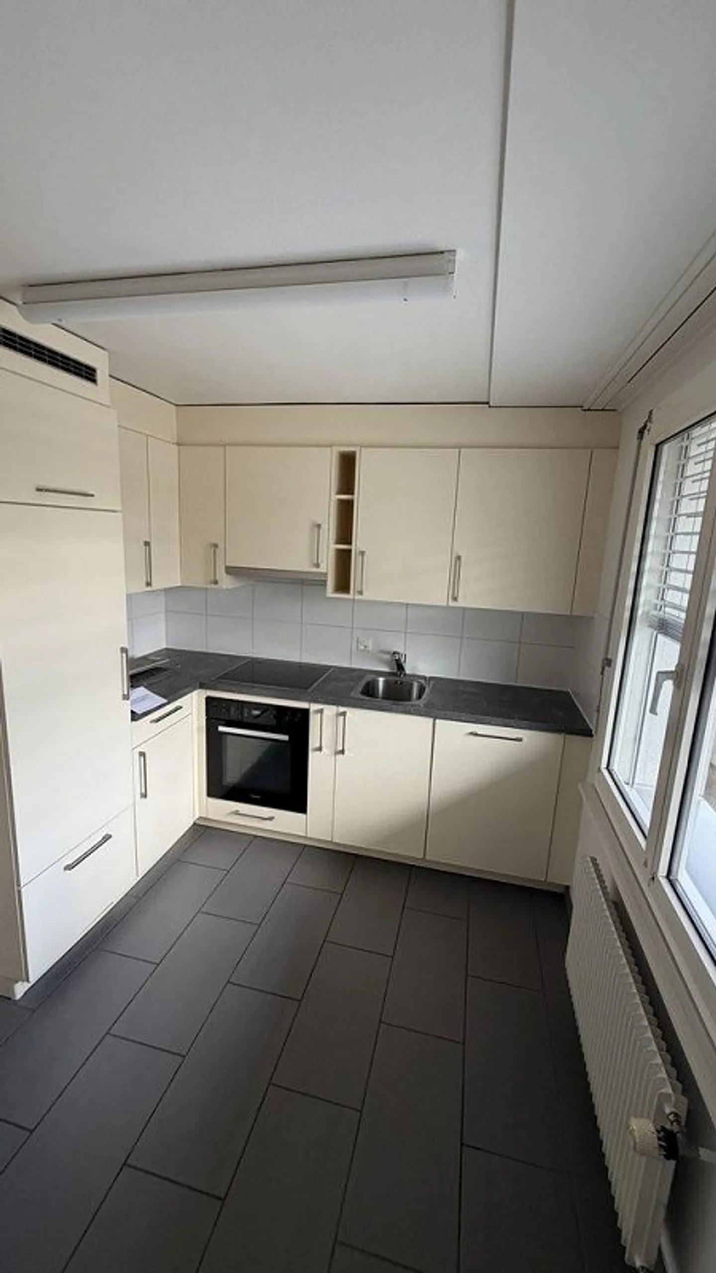 Your new home in the heart of Aarberg - Photo 2 of 10