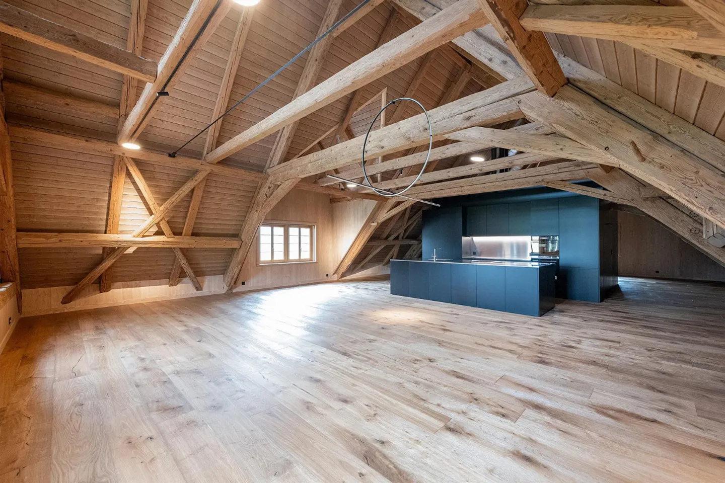 Charmantes Loft in Küssnacht - Foto 2 von 10