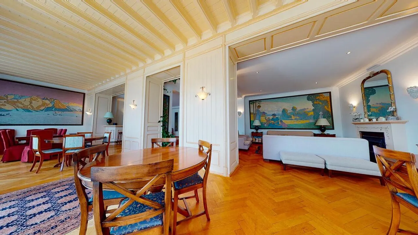 Magnificent 3.5 Room Apartment in a Historic Alpine Residence - Photo 17 of 20