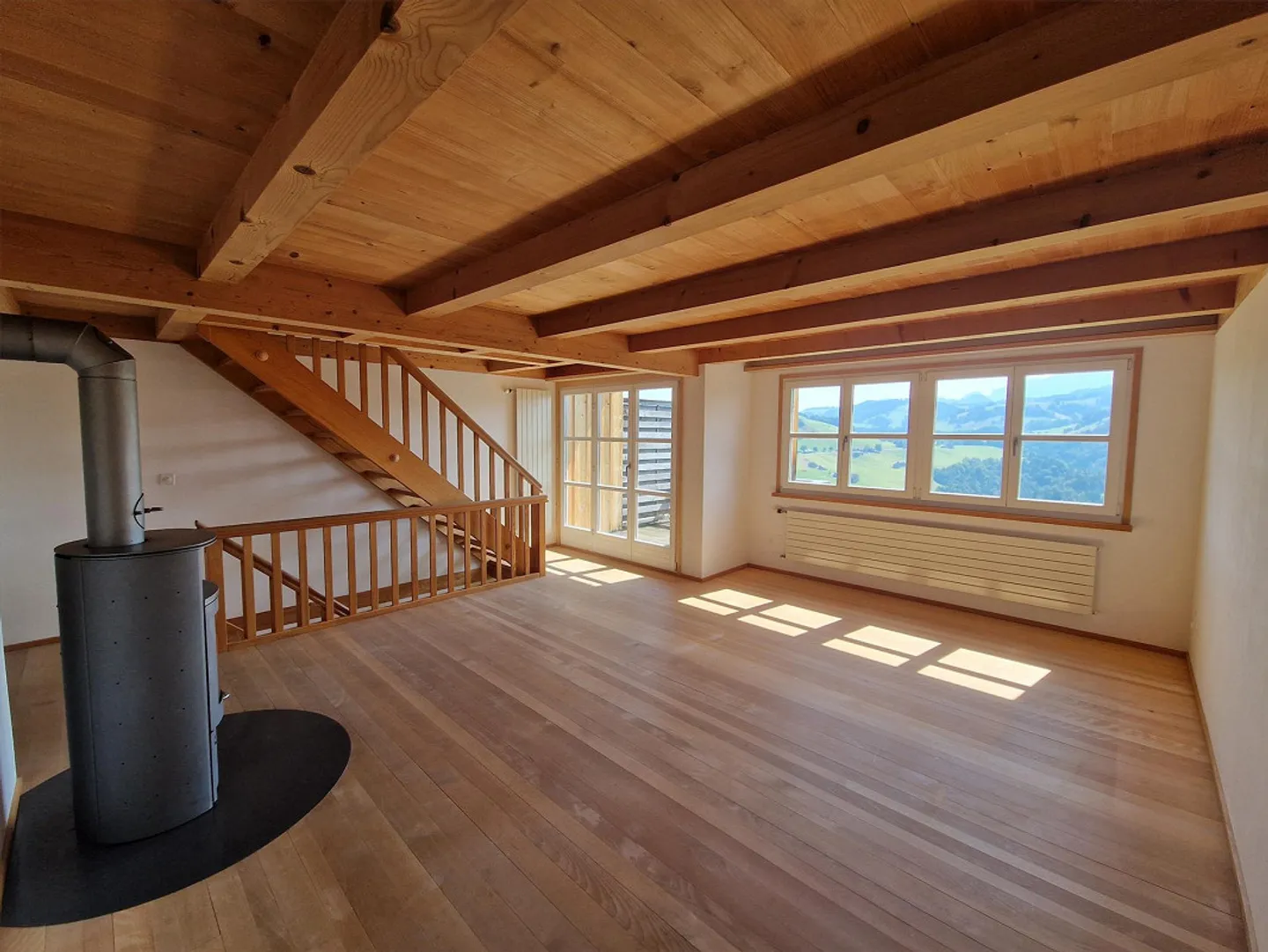Reiheneinfamilienhaus in Hemberg an wunderschöner Aussichtslage - Foto 2 von 23