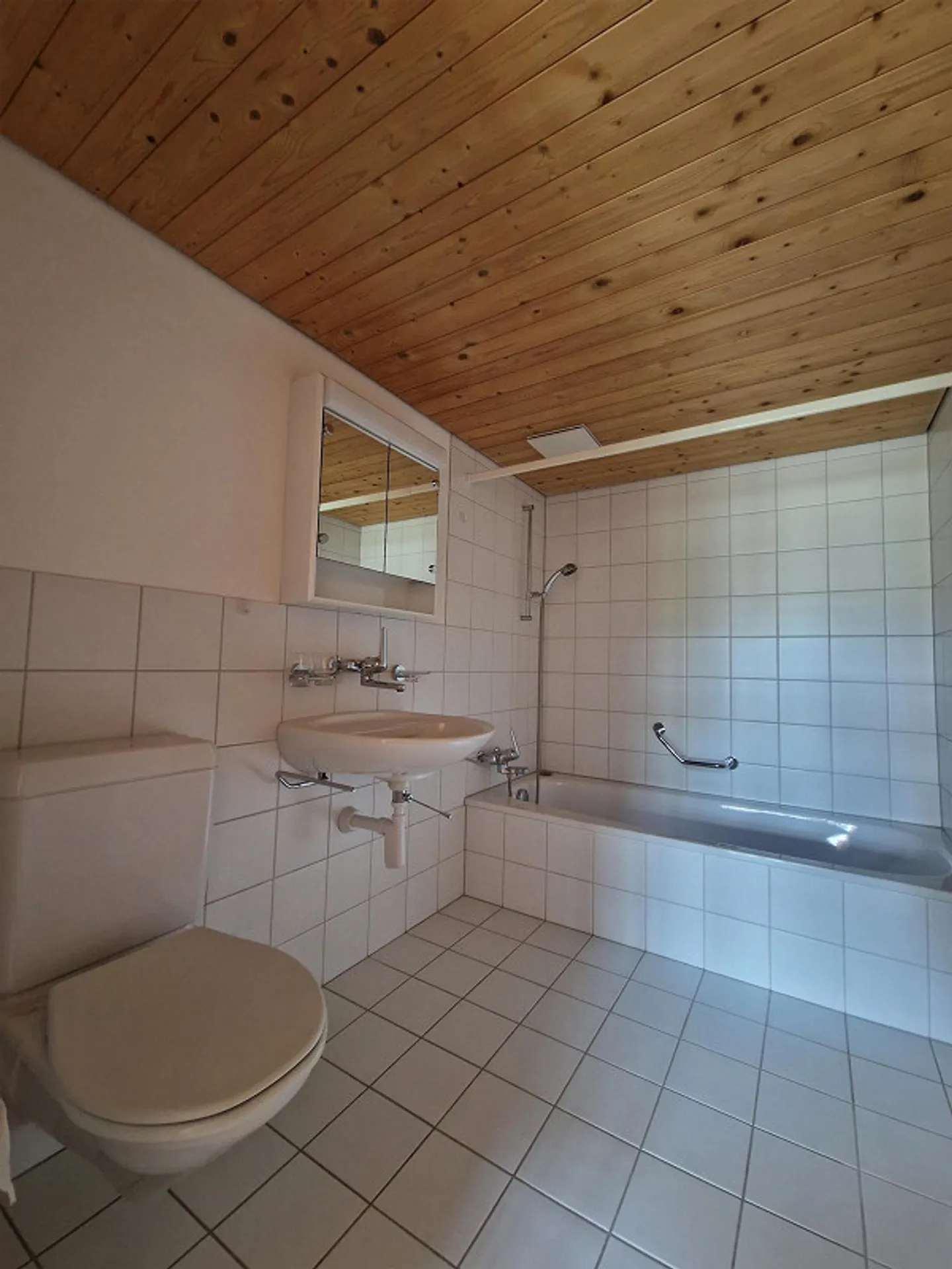 Reiheneinfamilienhaus in Hemberg an wunderschöner Aussichtslage - Foto 8 von 23