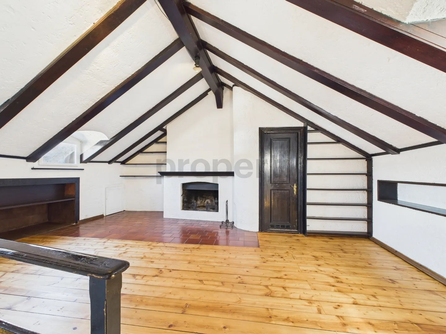 Appartement 4 pièces dans le Totengässlein historique au cœur de la vieille ville de Bâle - Photo 1 sur 12