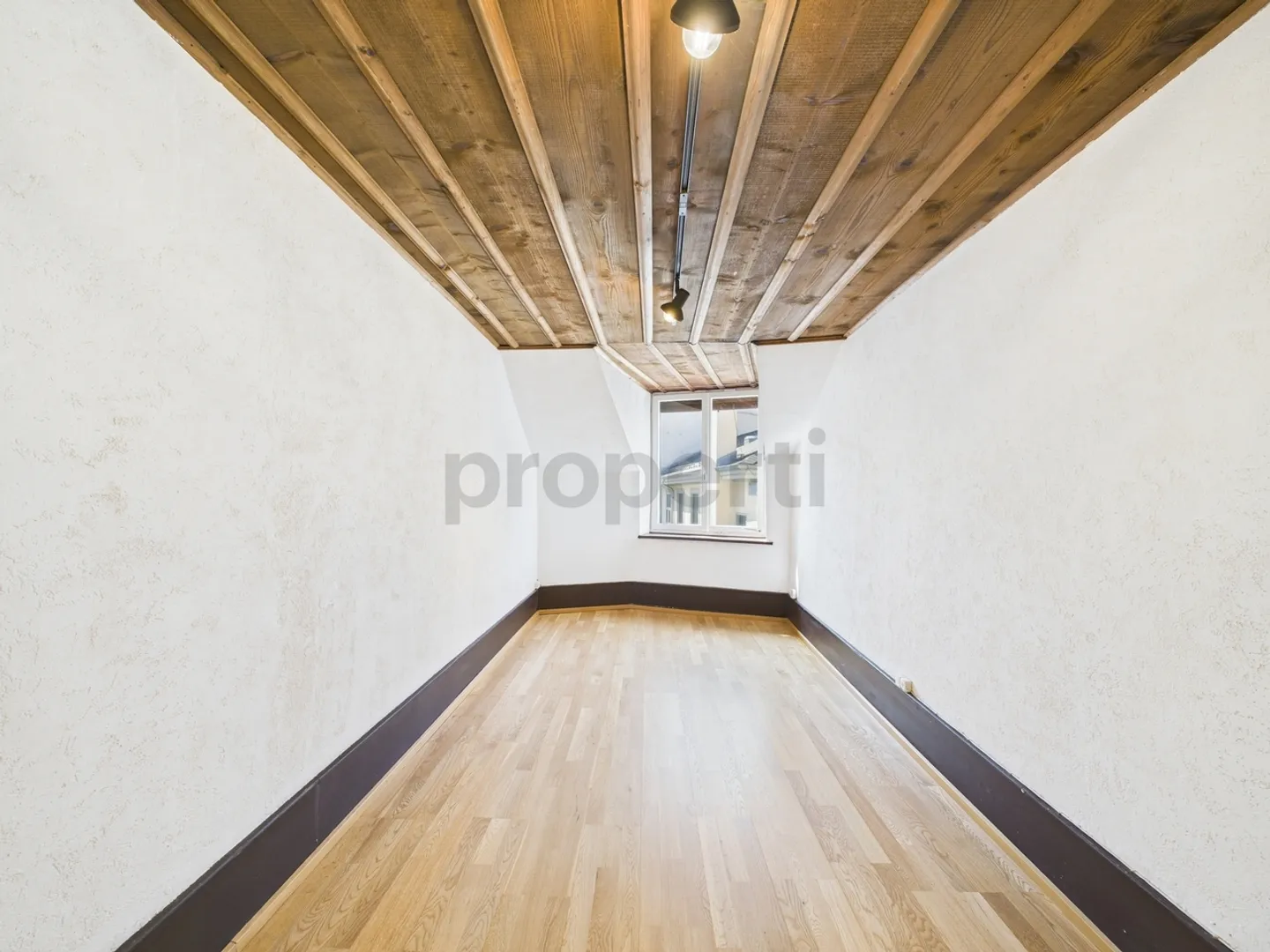 Appartement 4 pièces dans le Totengässlein historique au cœur de la vieille ville de Bâle - Photo 6 sur 12