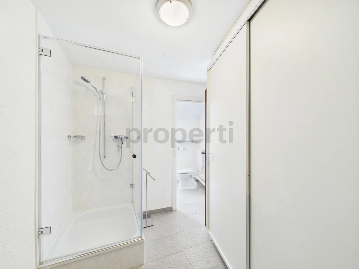 Appartement 4 pièces dans le Totengässlein historique au cœur de la vieille ville de Bâle - Photo 8 sur 12