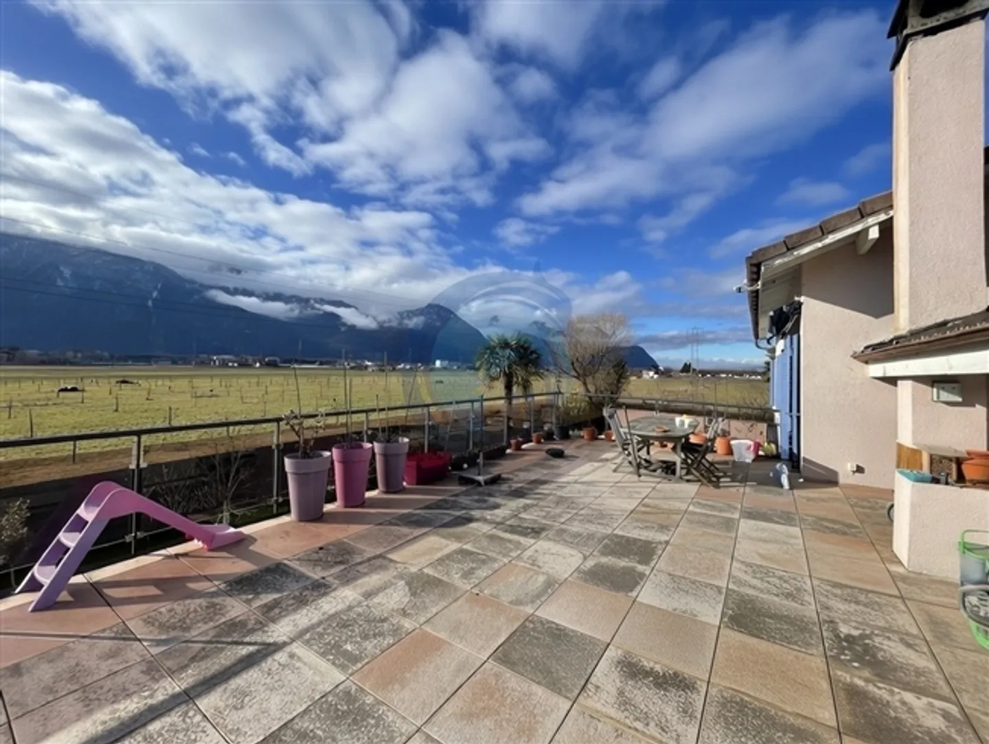 Beautiful 4.5-Room Apartment with Large Terrace - Photo 12 of 14