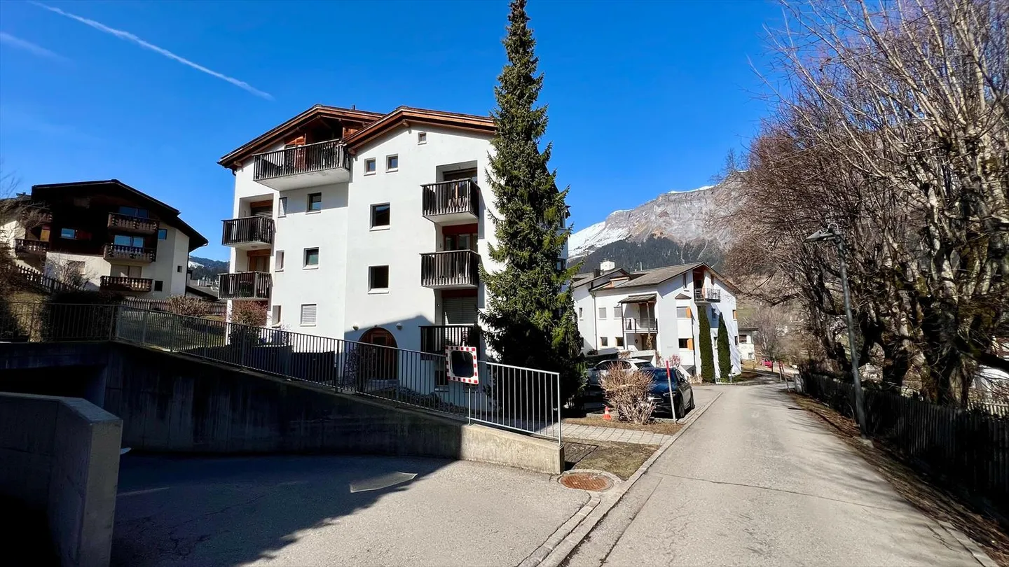 Practical 2.5-room holiday apartment in Flims-Waldhaus - Photo 8 of 9
