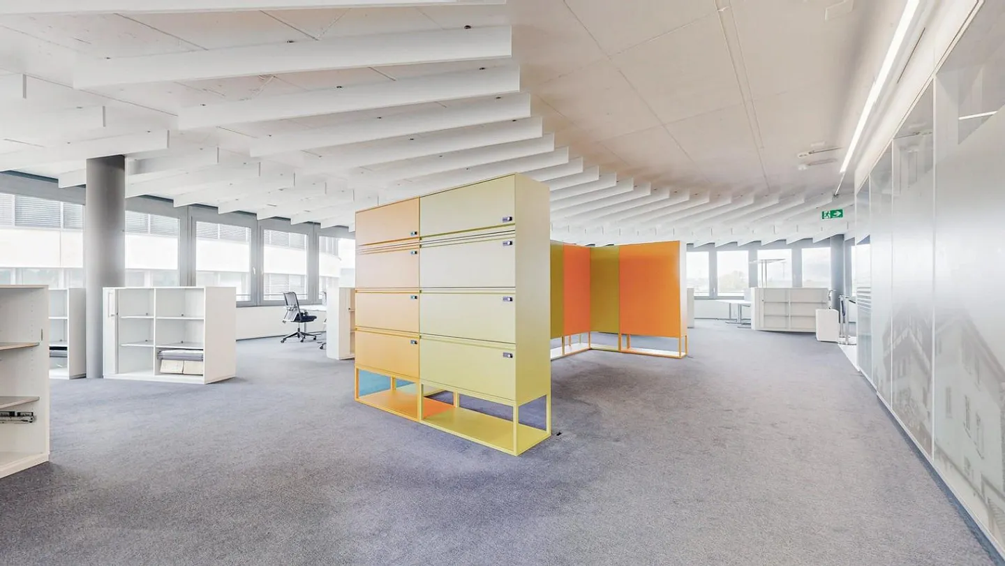 Bureau moderne et lumineux dans un emplacement central à Frauenfeld - Photo 6 sur 8