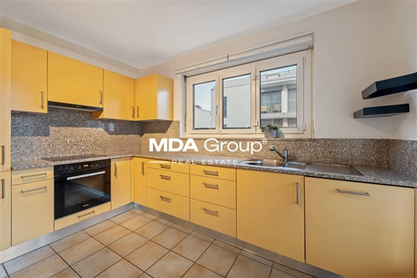 3 Room apartment - Photo 5 of 14