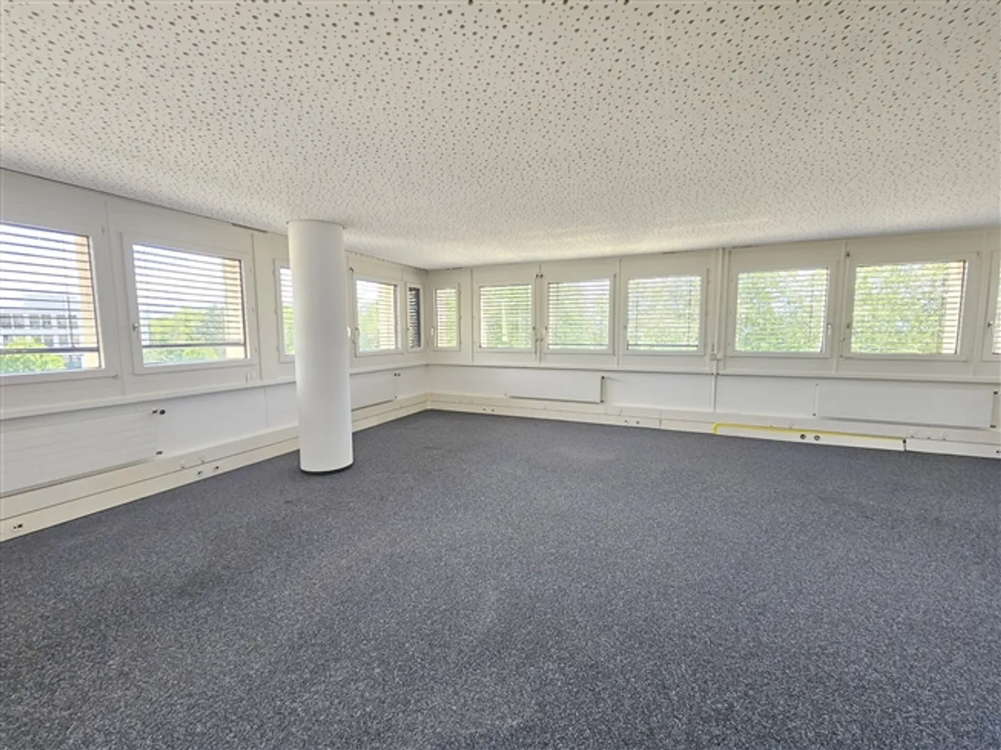 Achetez des bureaux vaudois à Renens moins cher que la location ou profitez d'un rendement de +7% - Photo 6 sur 8