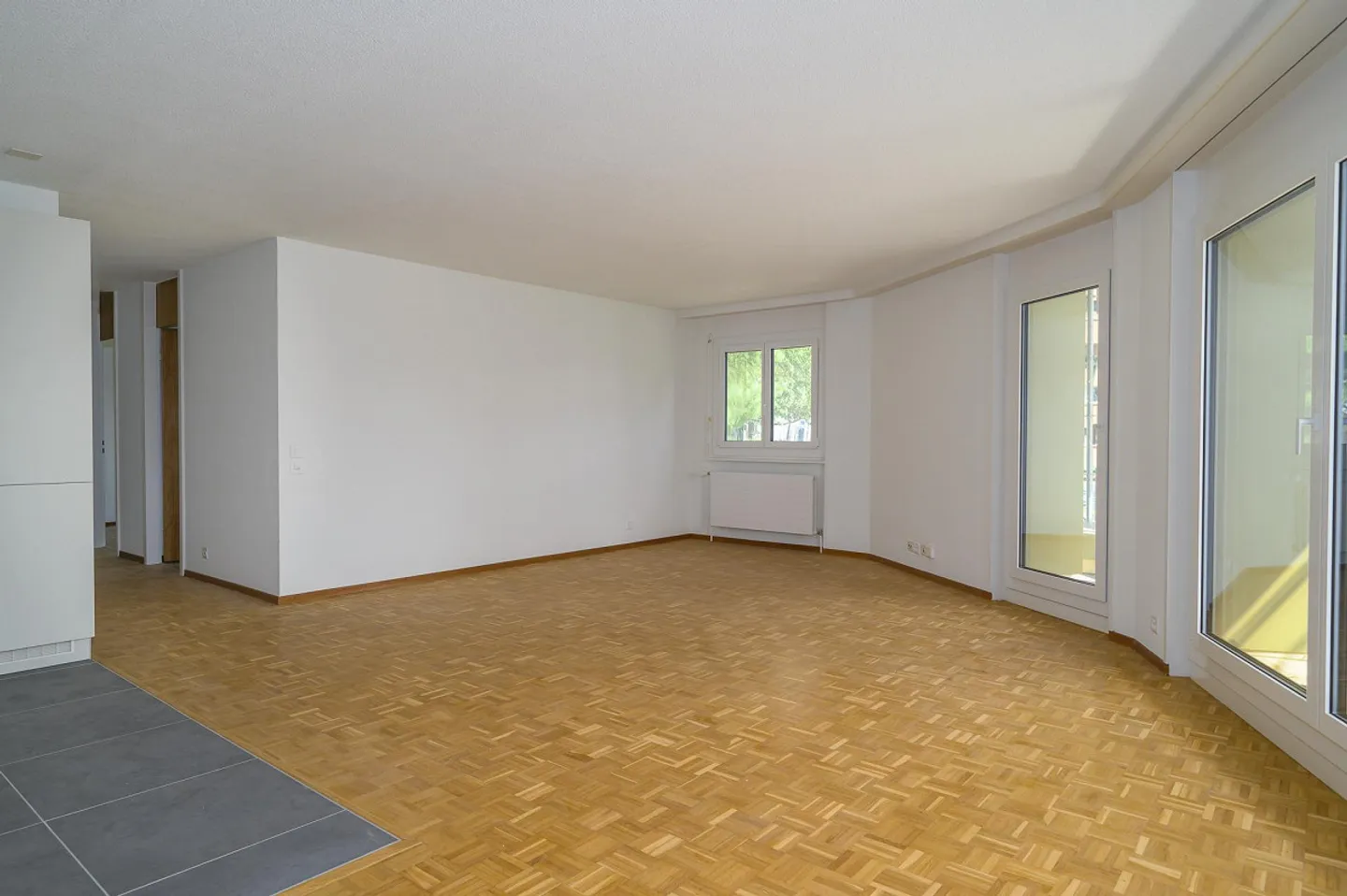 Settle in Morges! Several 3.5-room apartments in a renovated building - Photo 1 of 5
