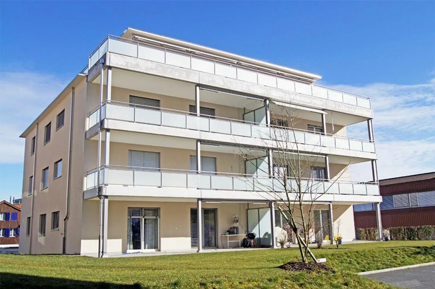 Appartement 3.5 pièces baigné de lumière - Photo 1 sur 6