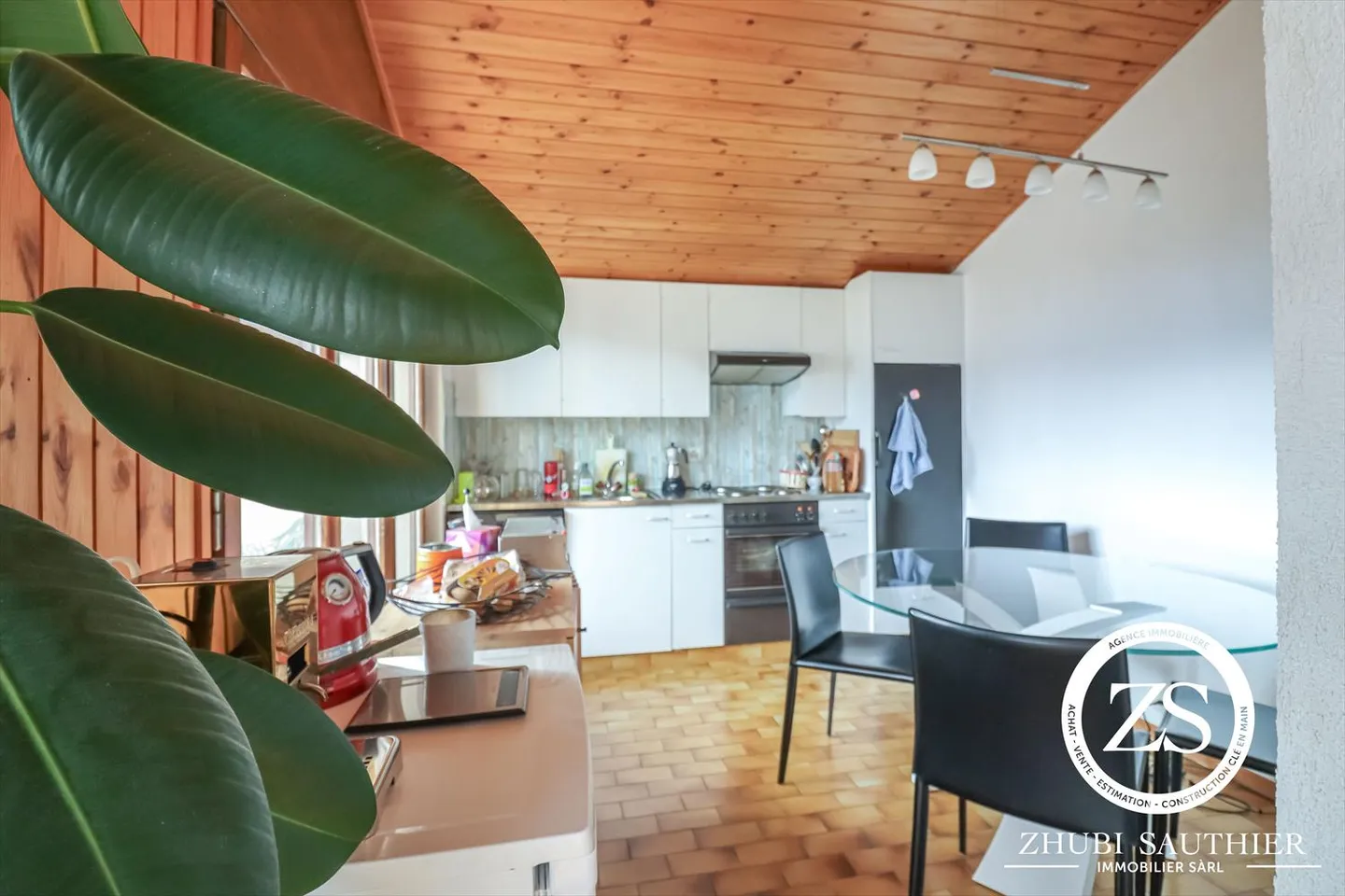 Penthouse apartment with 3.5 rooms in Grimisuat - Photo 4 of 14