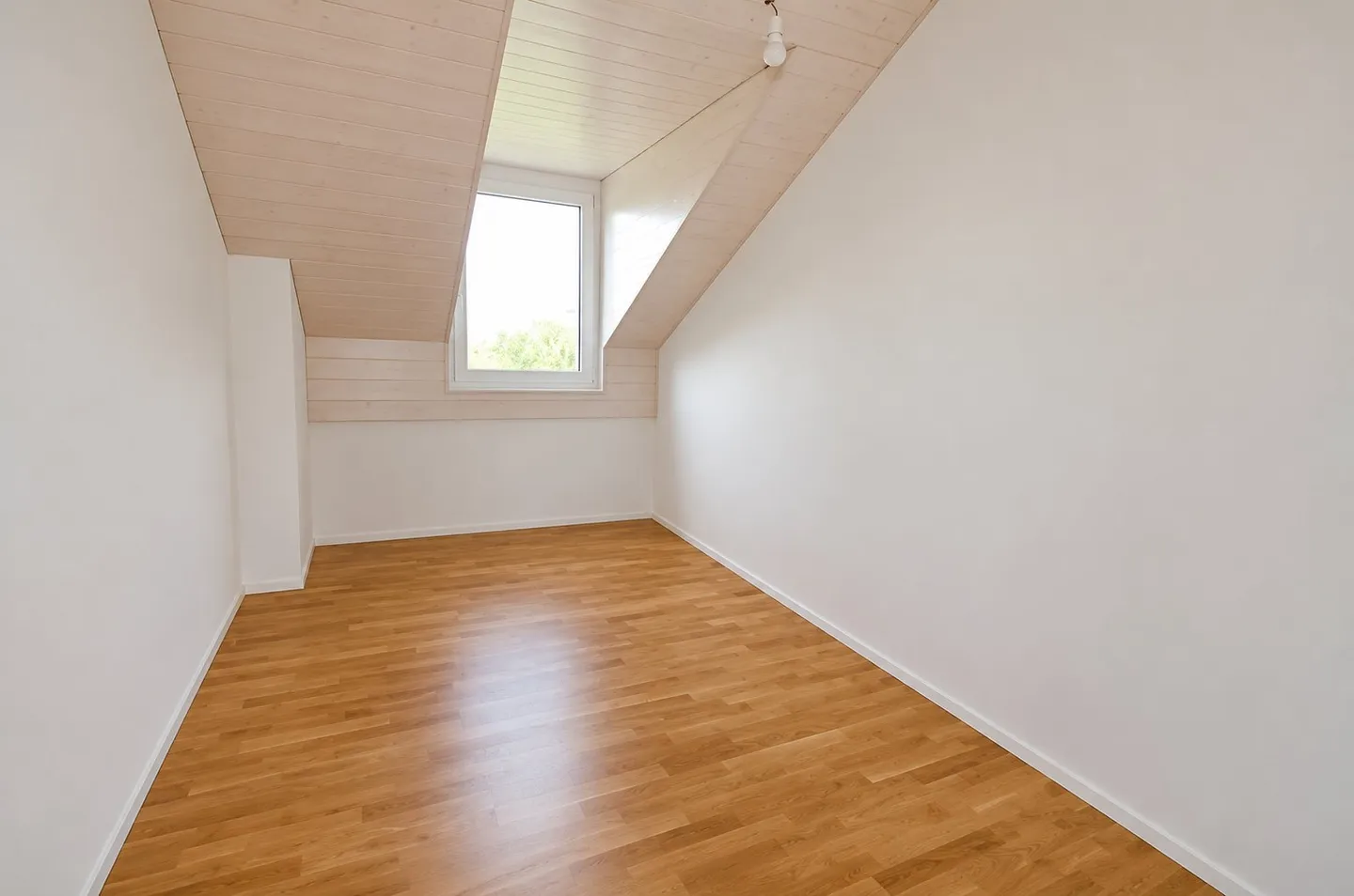 Wohnung mieten - Foto 3 von 4