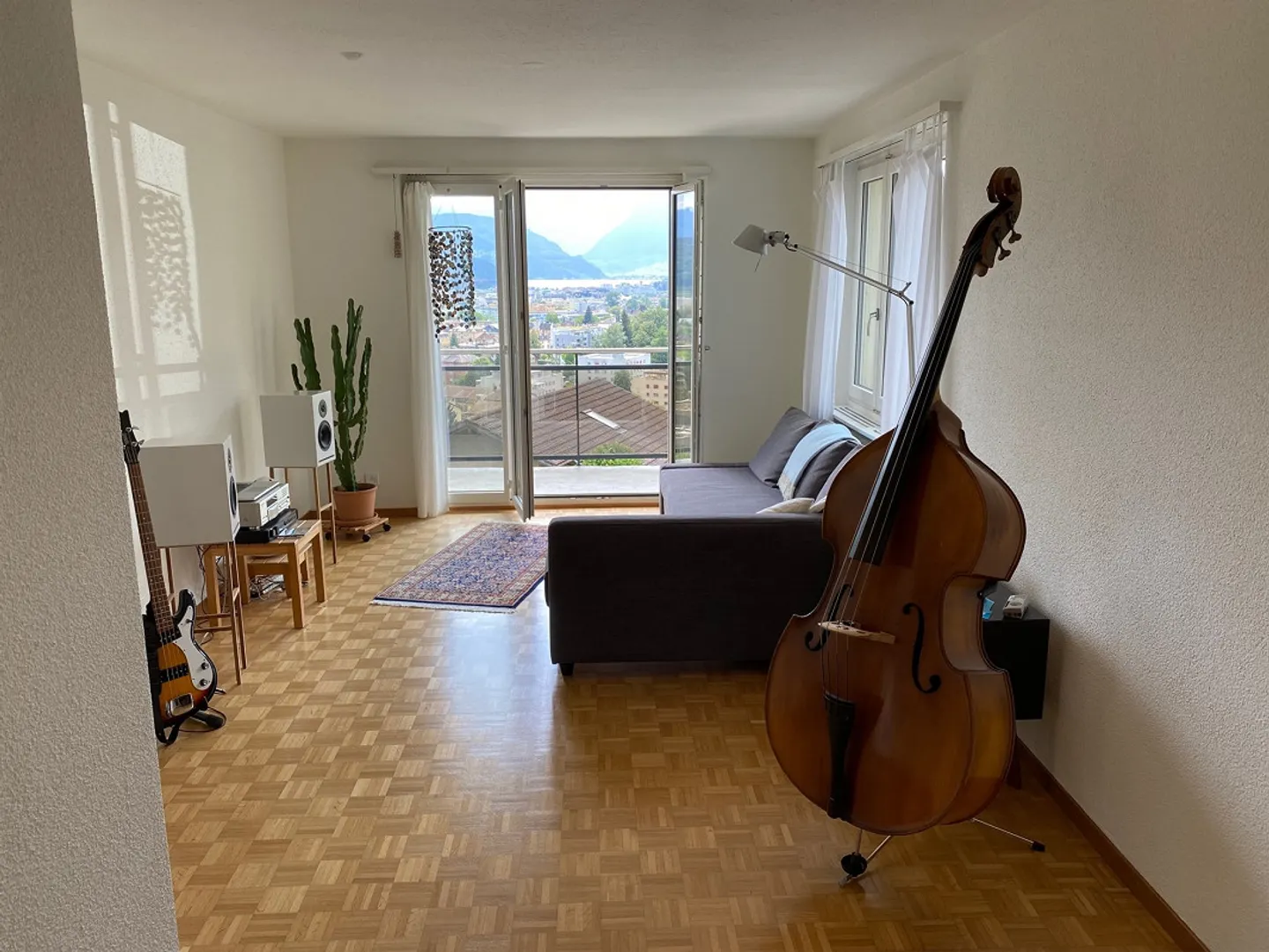 Sonnige Wohnung mit Terrasse - Foto 5 von 19